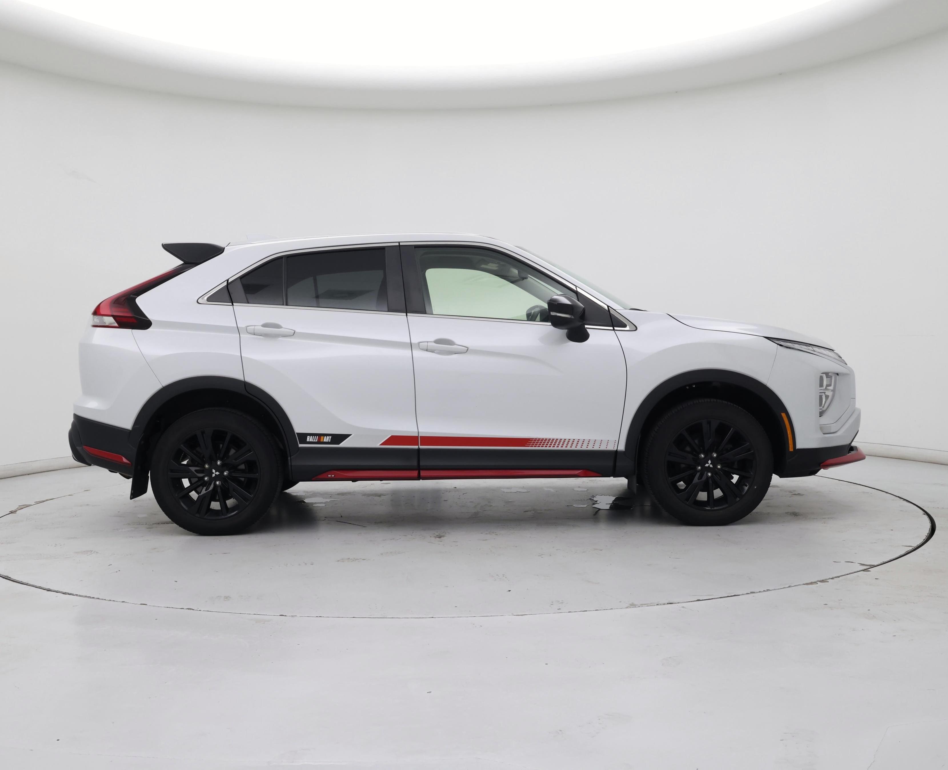 Thumbnail: 2023 Mitsubishi Eclipse Cross - 7
