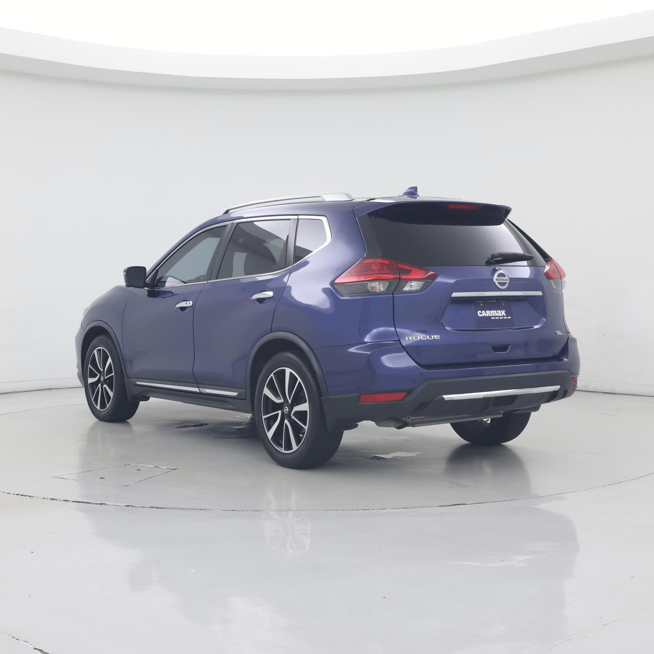 Thumbnail: 2017 Nissan Rogue - 2