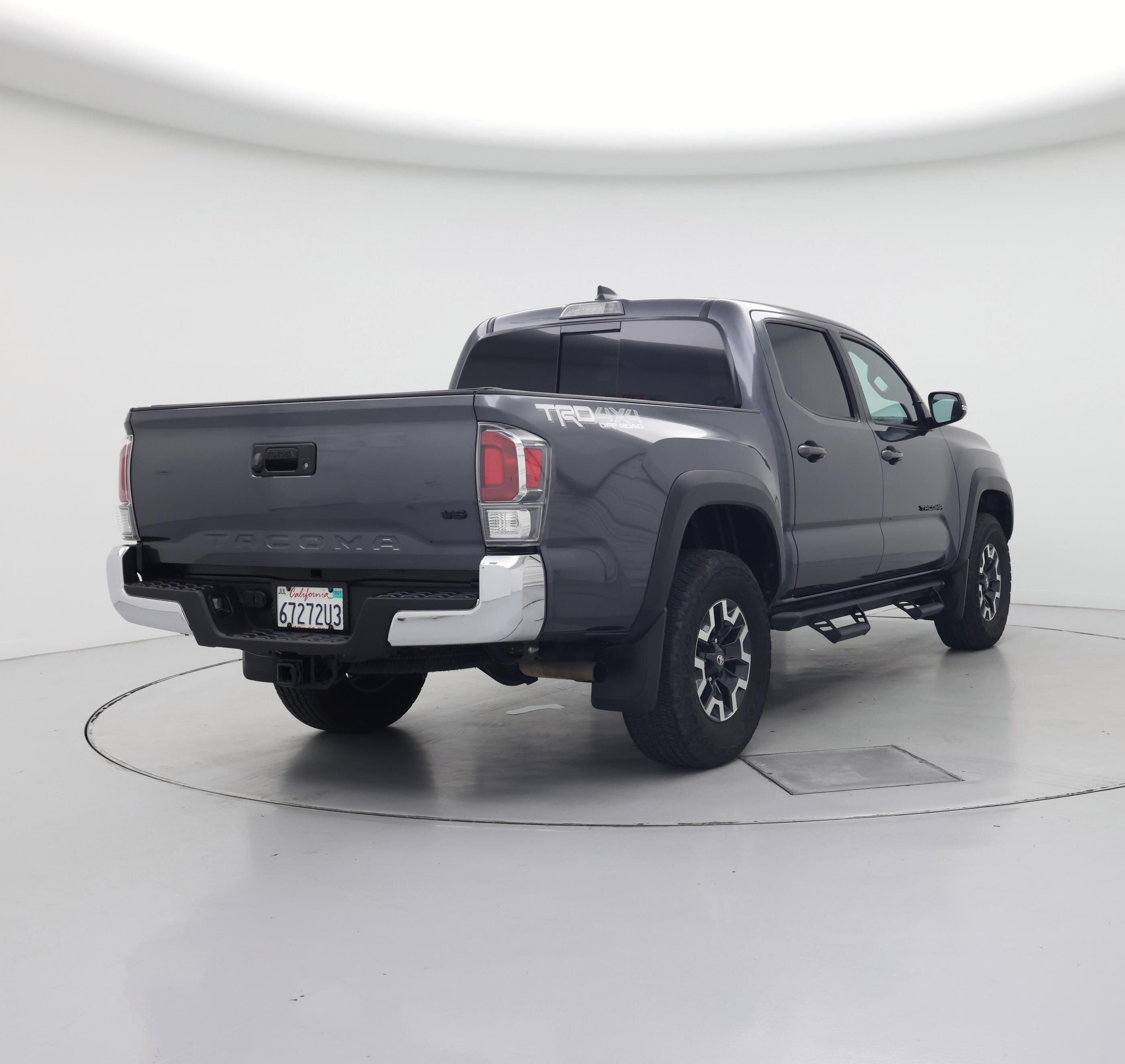 Thumbnail: 2023 Toyota Tacoma - 8