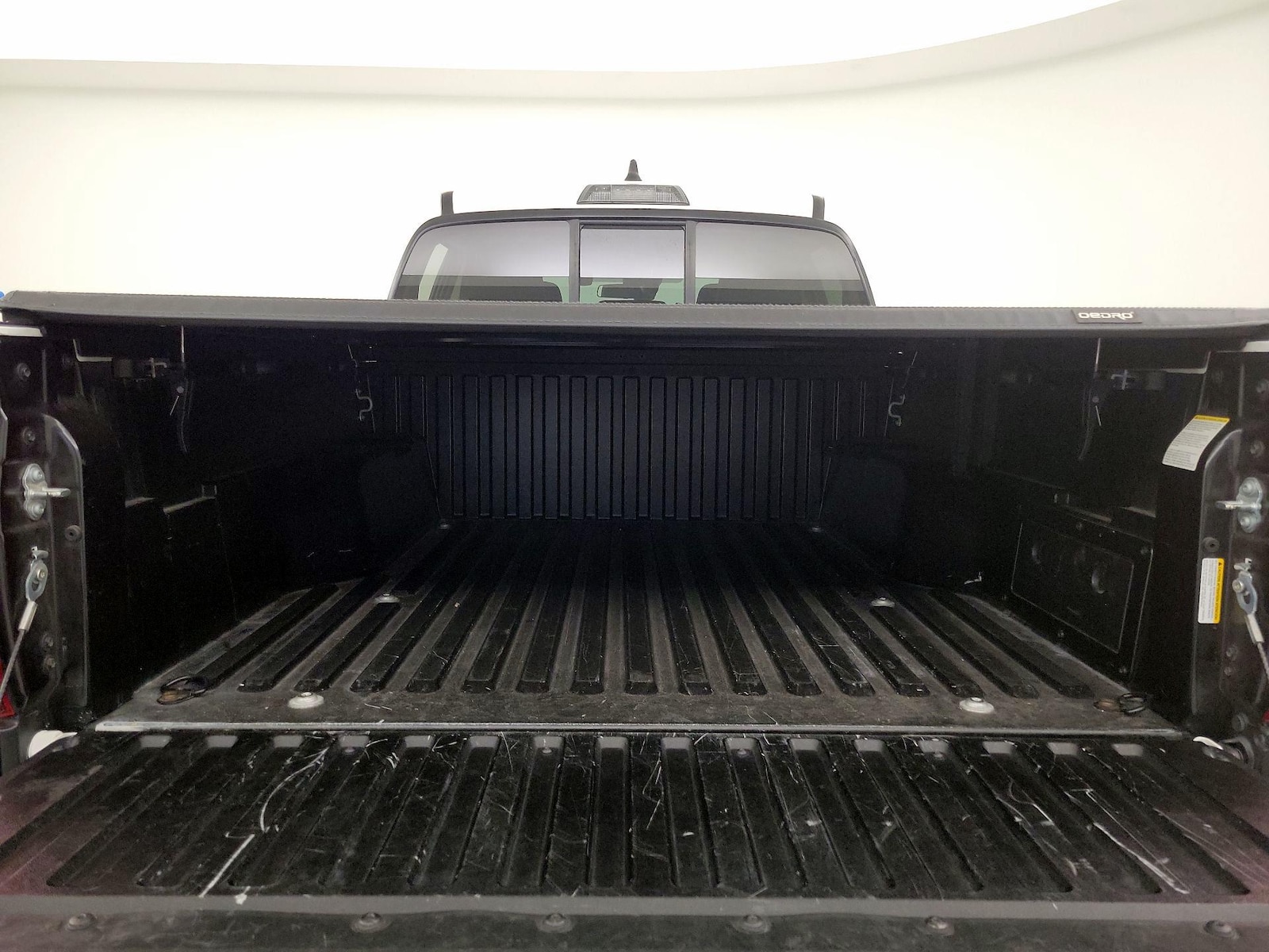 2023 Toyota Tacoma SR - Photo 20