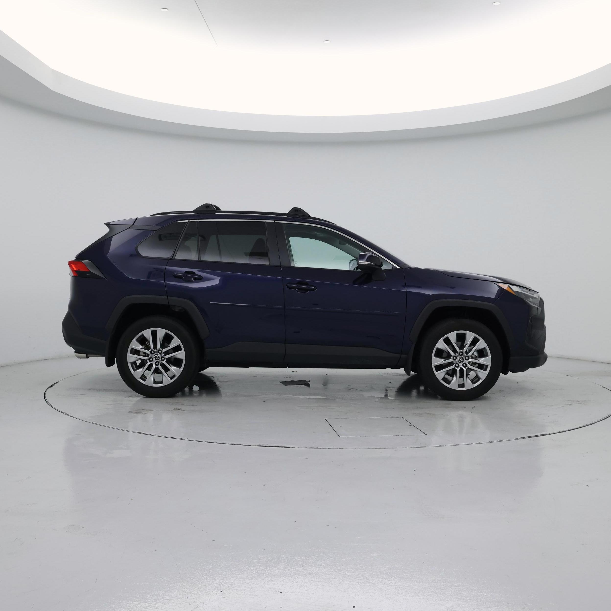 Thumbnail: 2025 Toyota RAV4 - 7