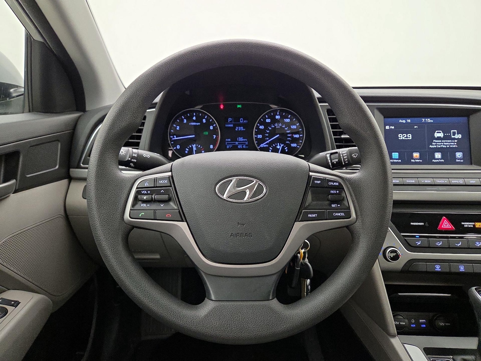2017 Hyundai Elantra SE - Photo 11