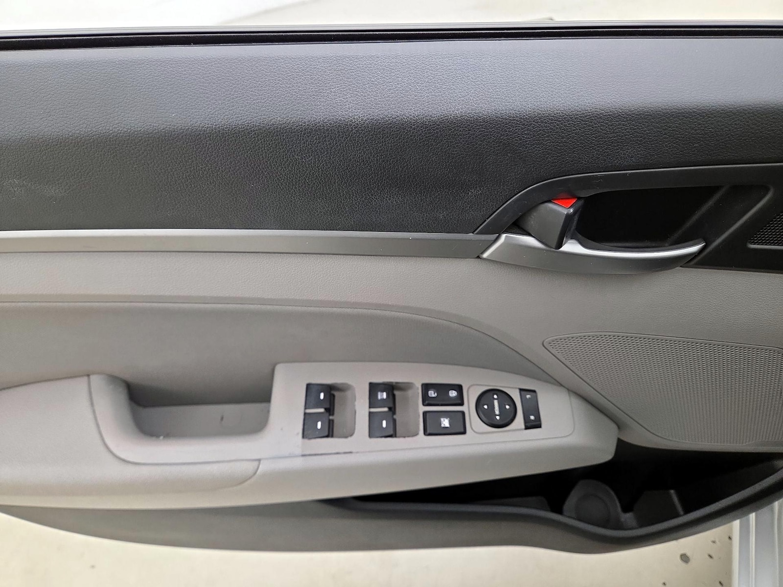 2017 Hyundai Elantra SE - Photo 13