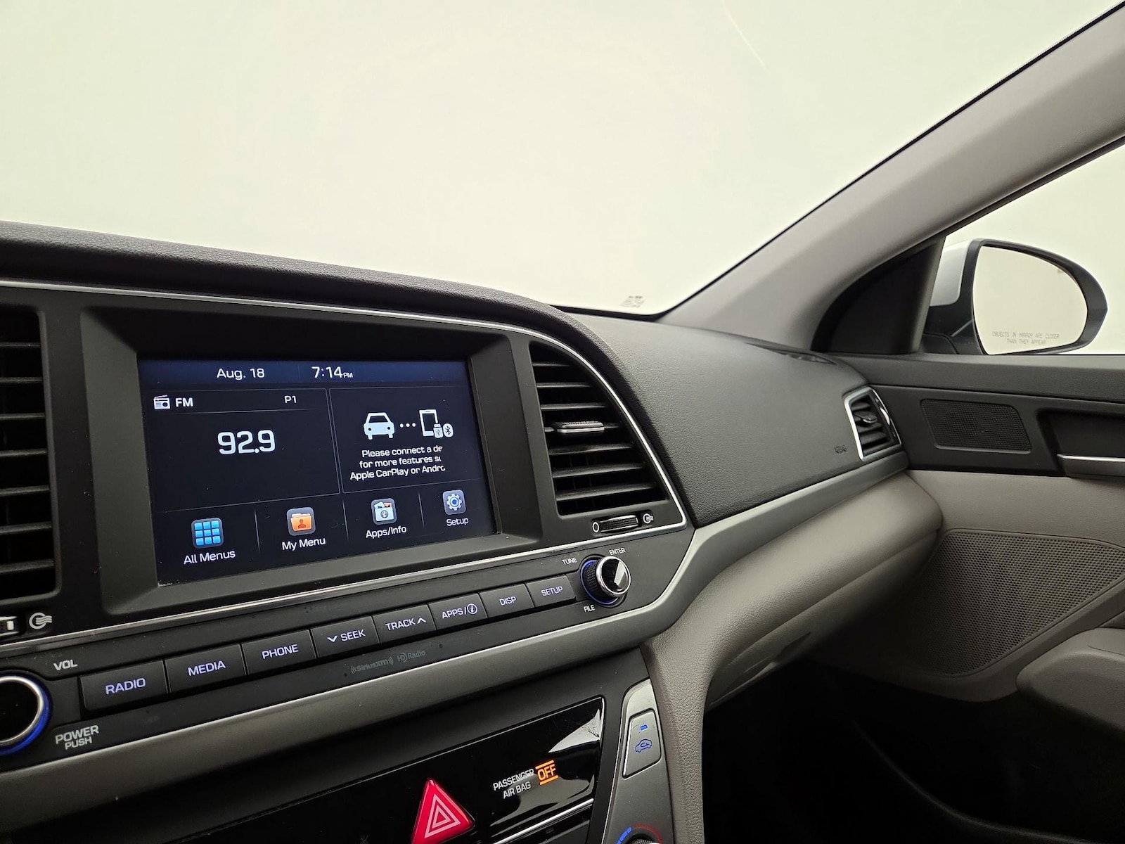 2017 Hyundai Elantra SE - Photo 16