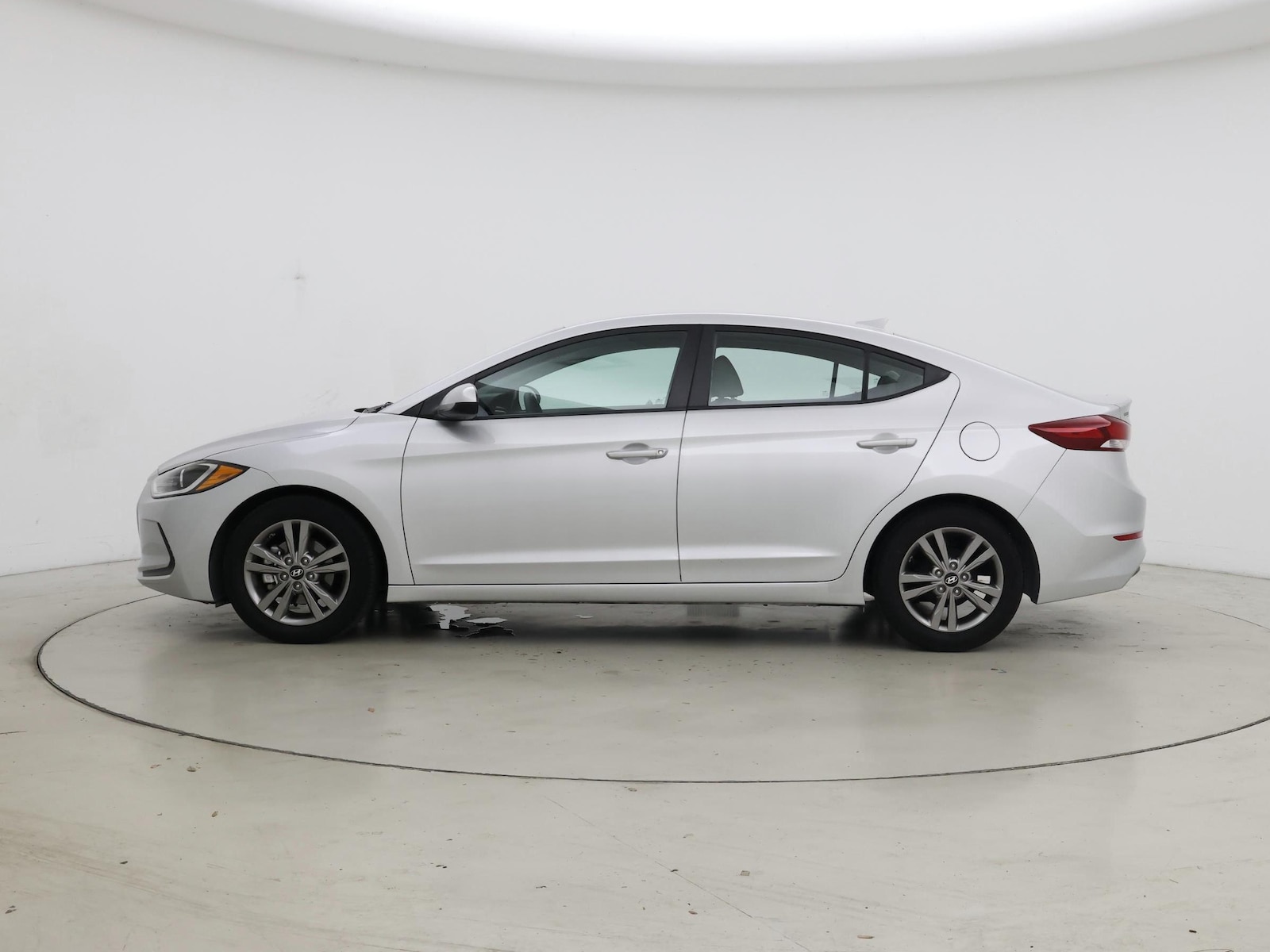 2017 Hyundai Elantra SE - Photo 4