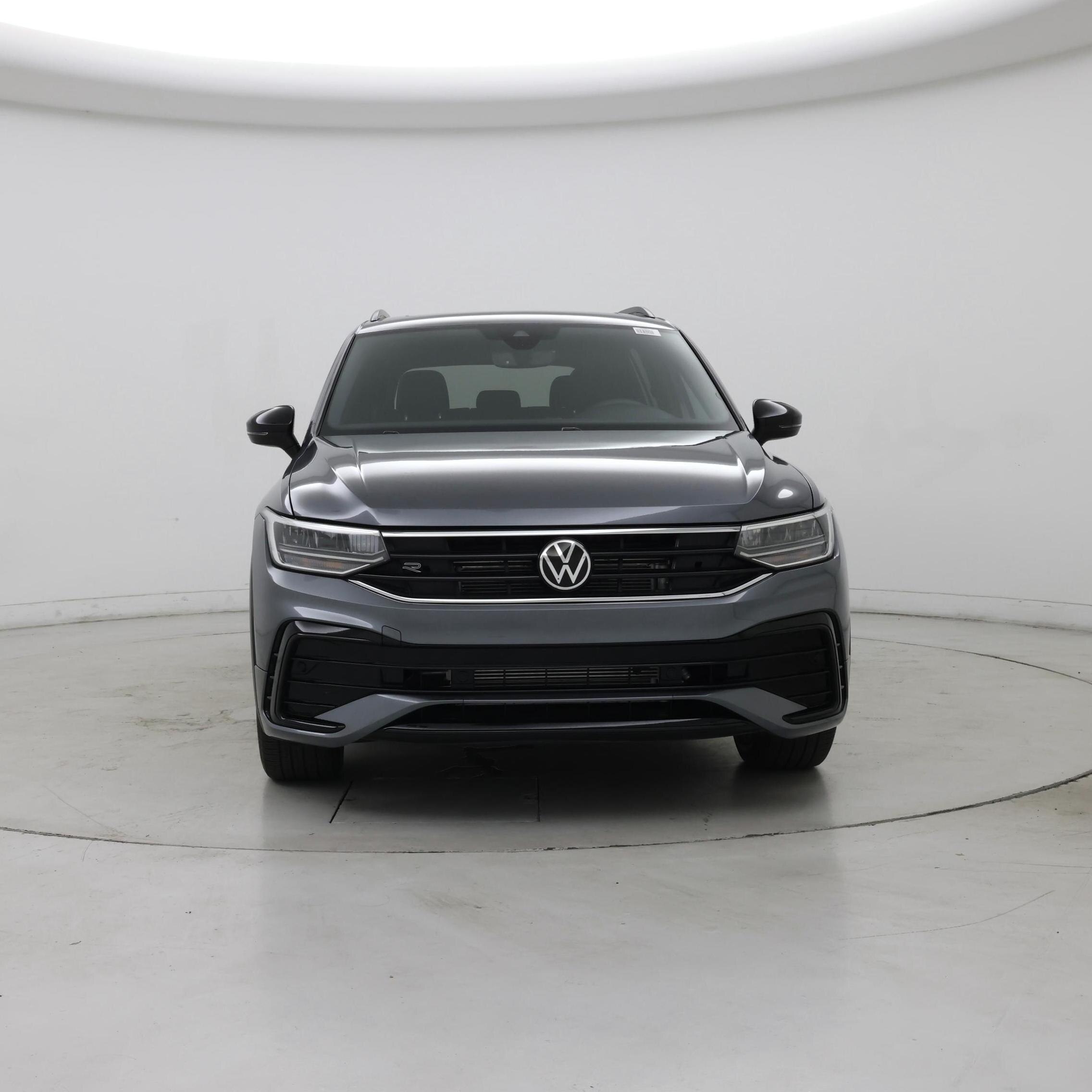 Thumbnail: 2023 Volkswagen Tiguan - 5