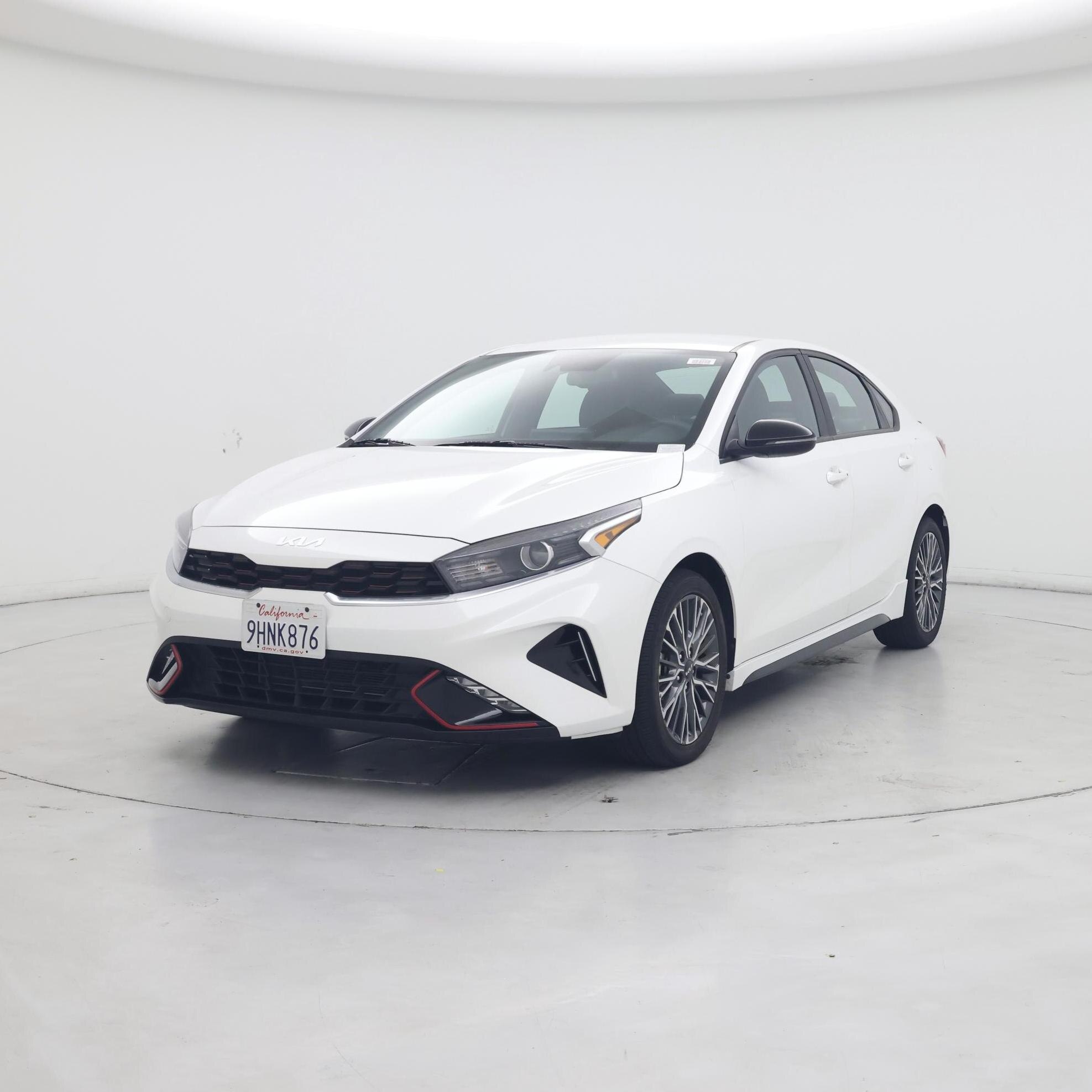 Thumbnail: 2023 Kia Forte - 4