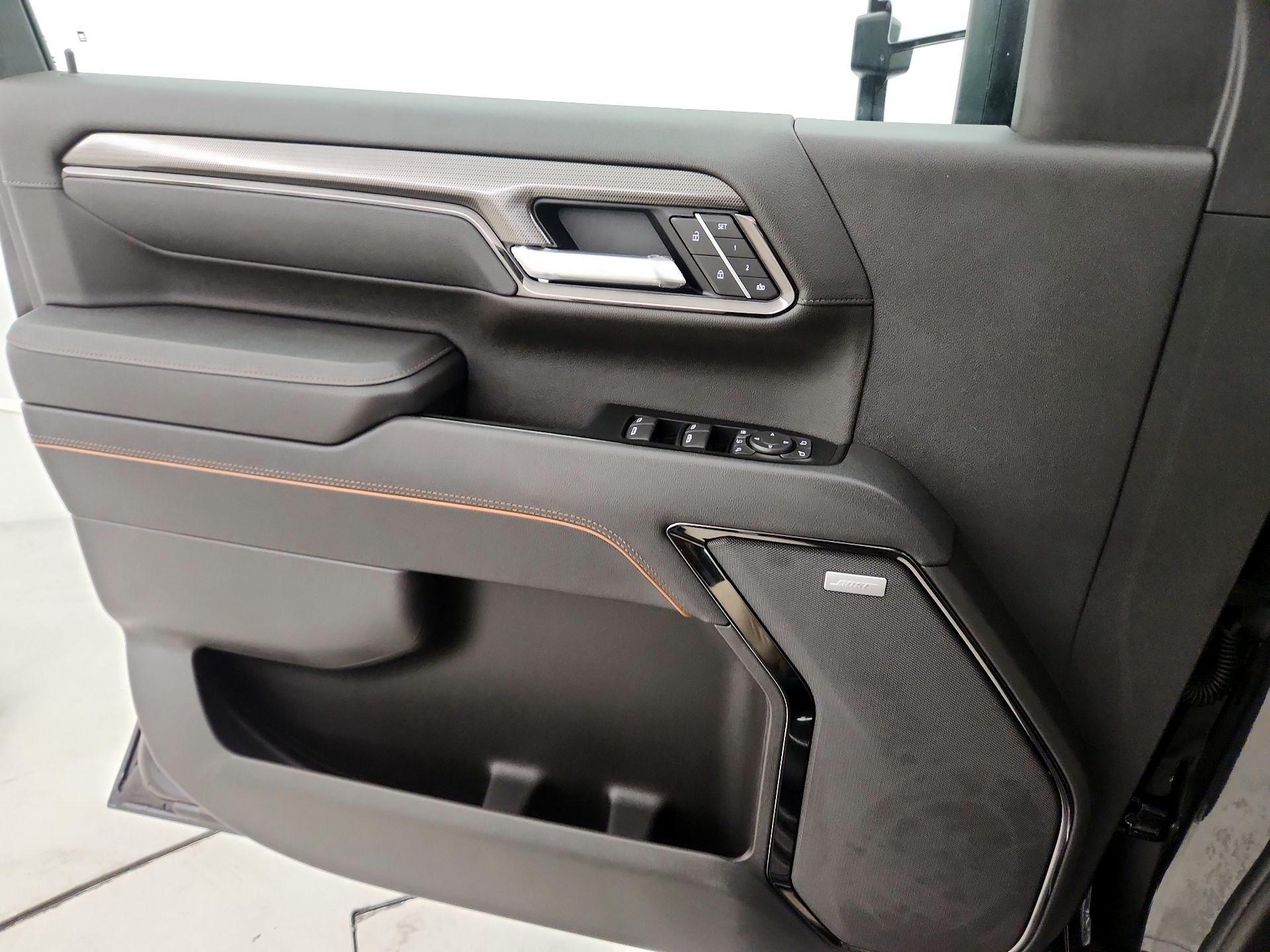 Thumbnail: 2026 GMC Sierra 2500 - 12