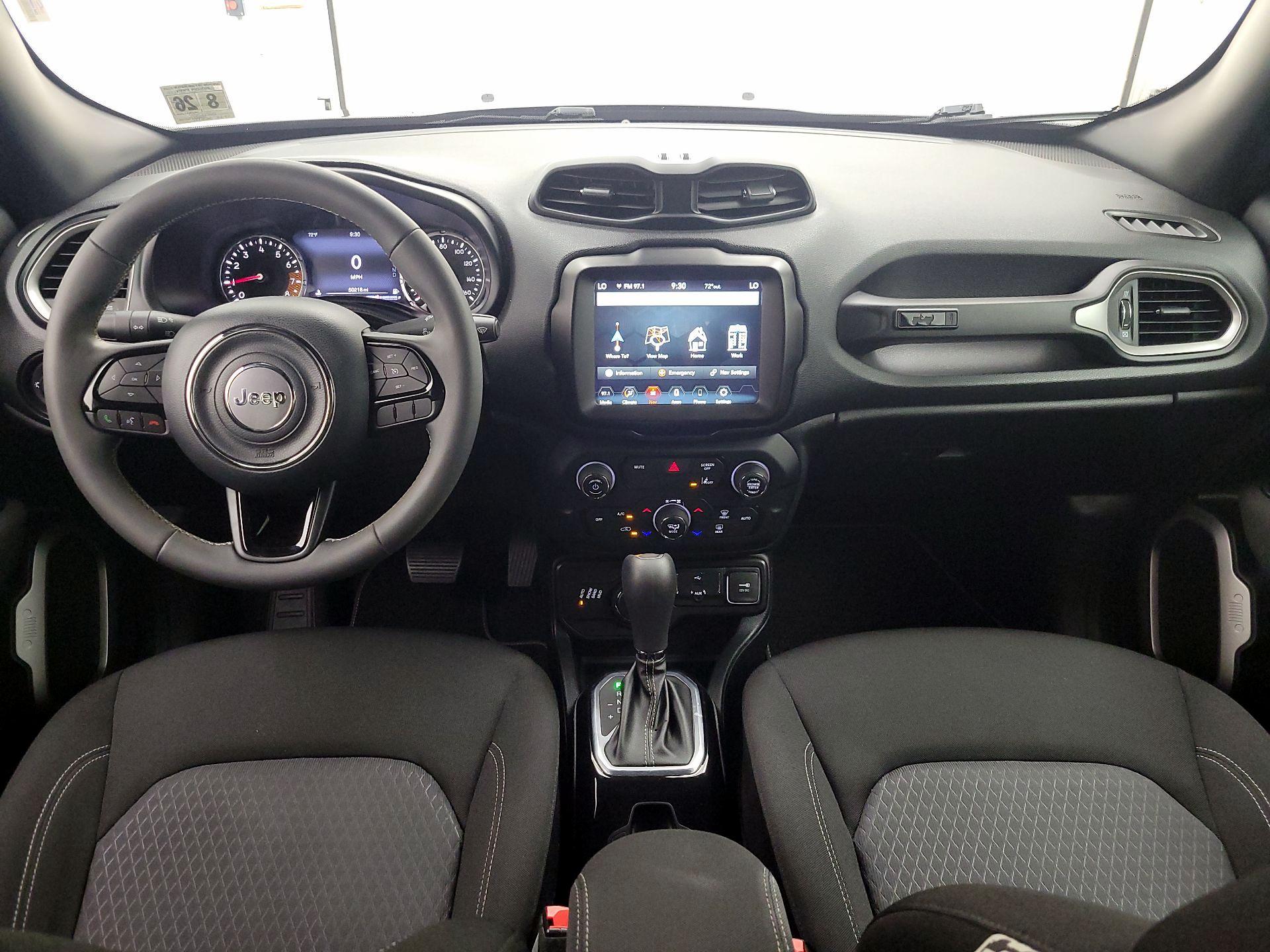 Thumbnail: 2021 Jeep Renegade - 9