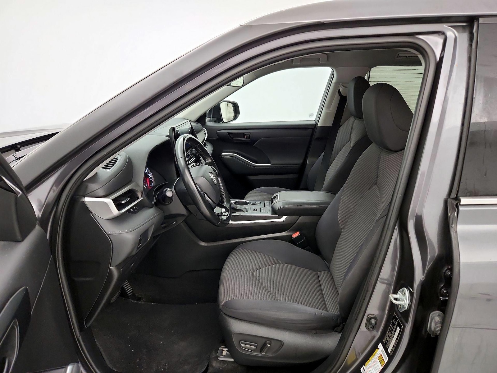 Power Seat(s) & Side Airbags