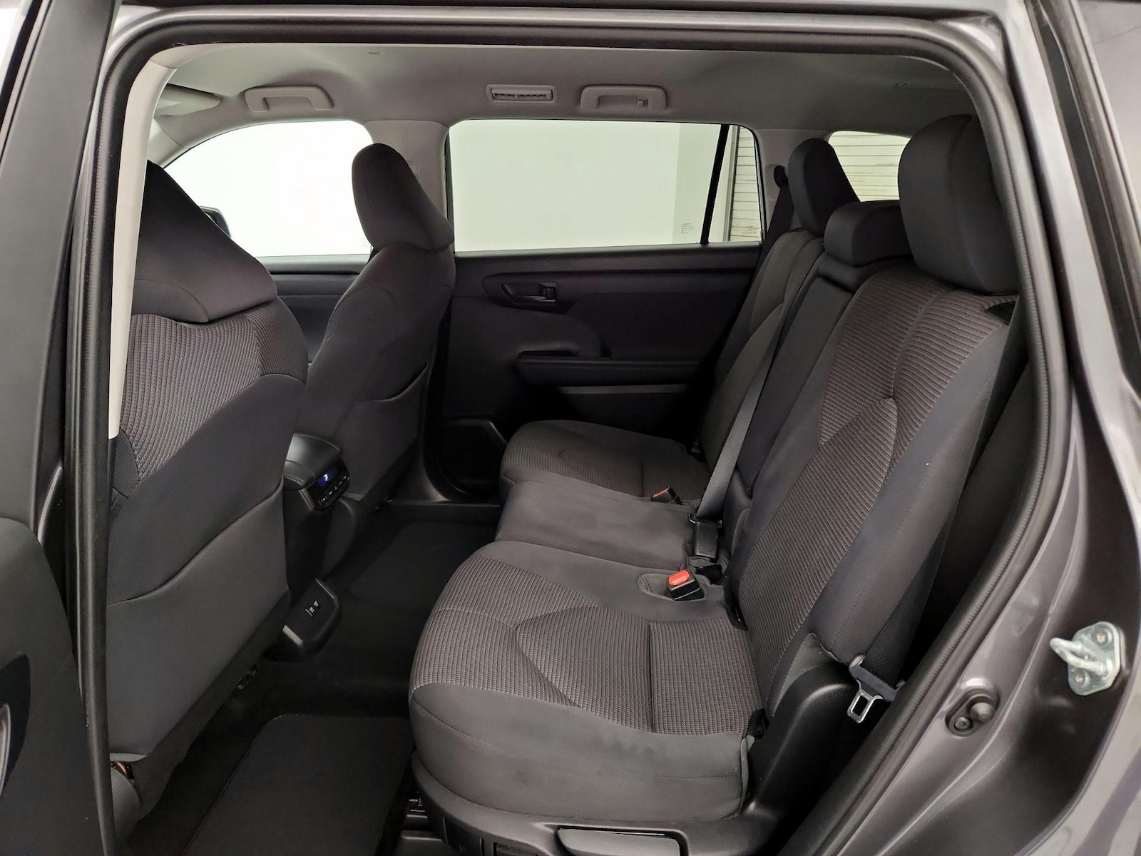 Rear Air Conditioning