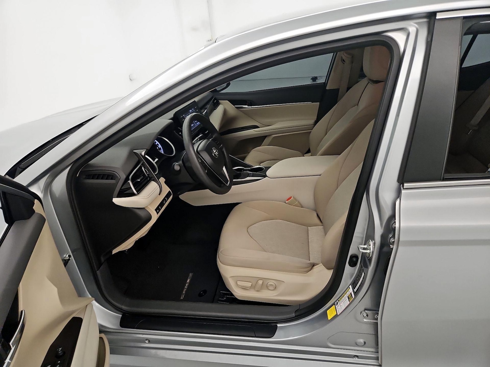 Power Seat(s) & Side Airbags