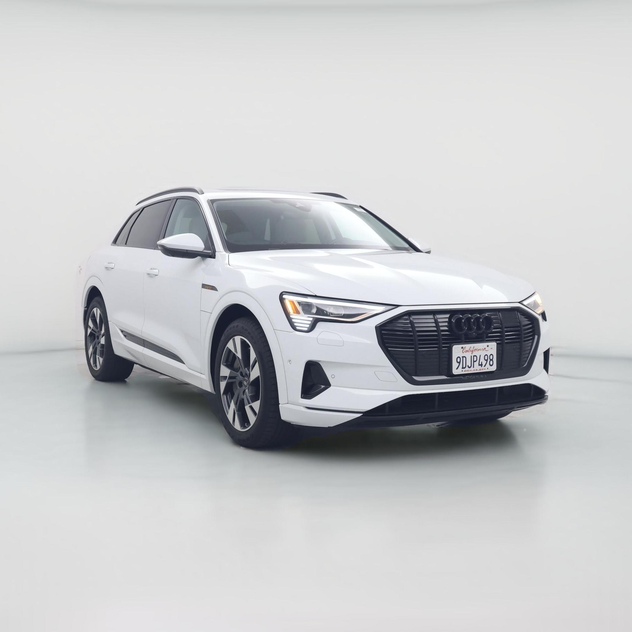 Thumbnail: 2023 Audi e-tron - 1