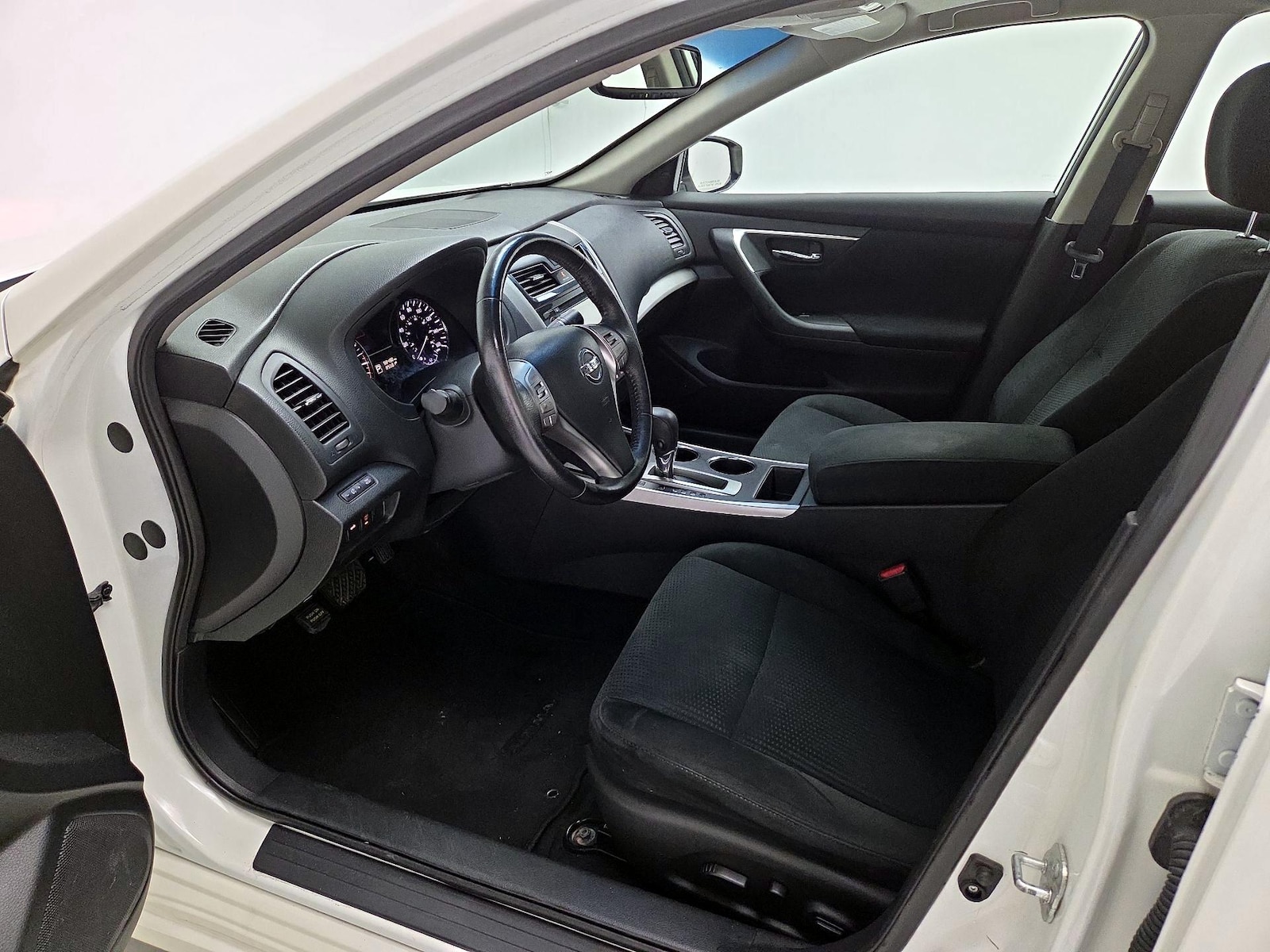 Power Seat(s) & Side Airbags