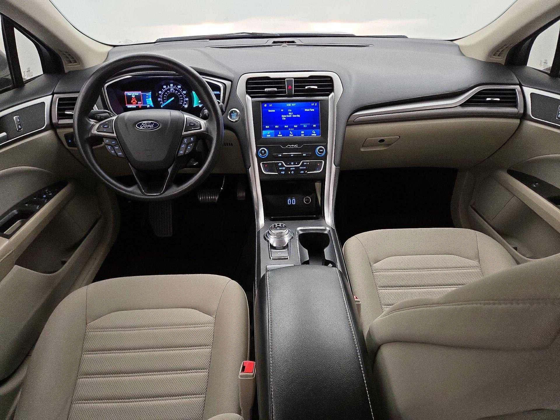 Thumbnail: 2020 Ford Fusion - 9