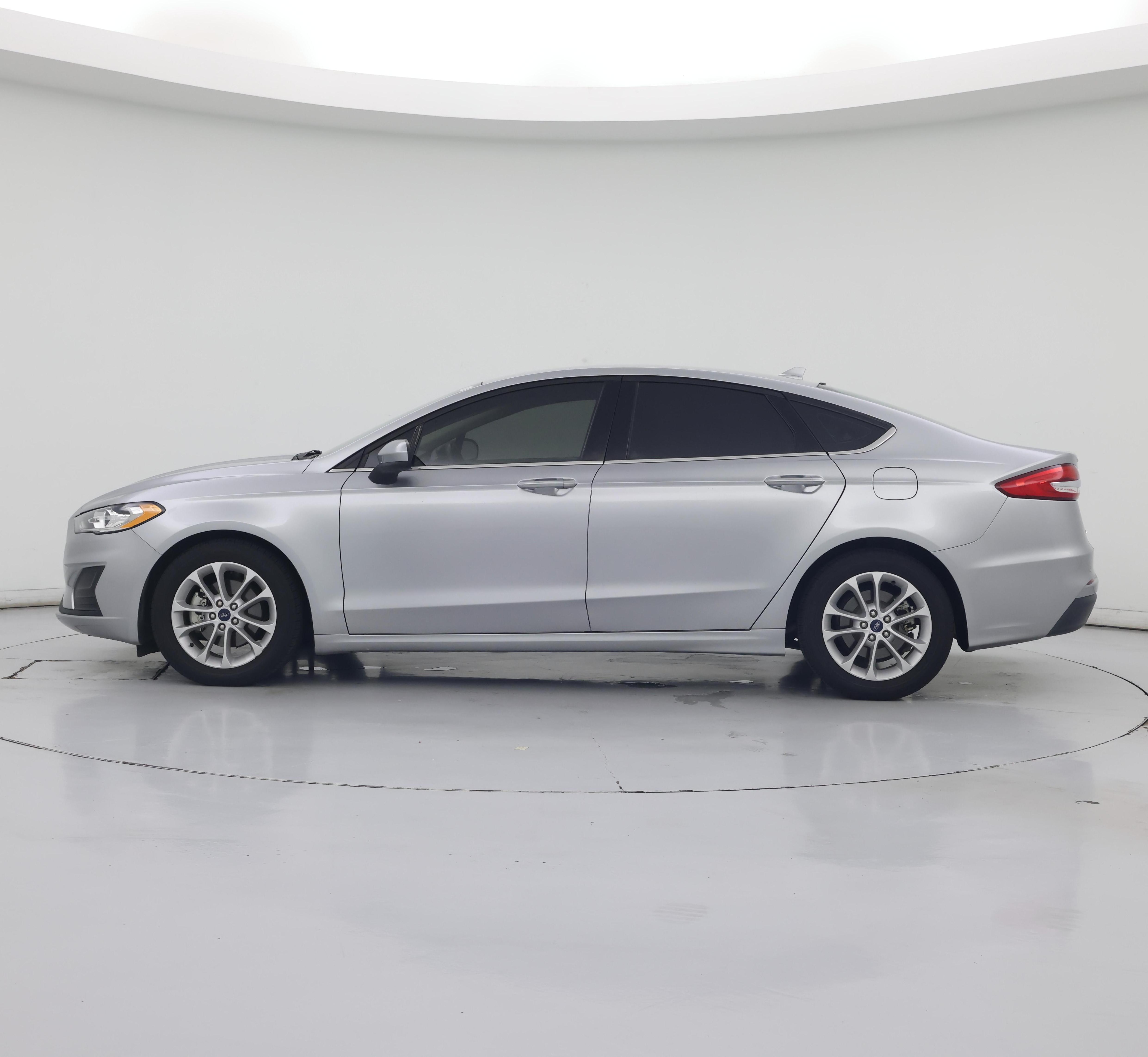 Thumbnail: 2020 Ford Fusion - 3
