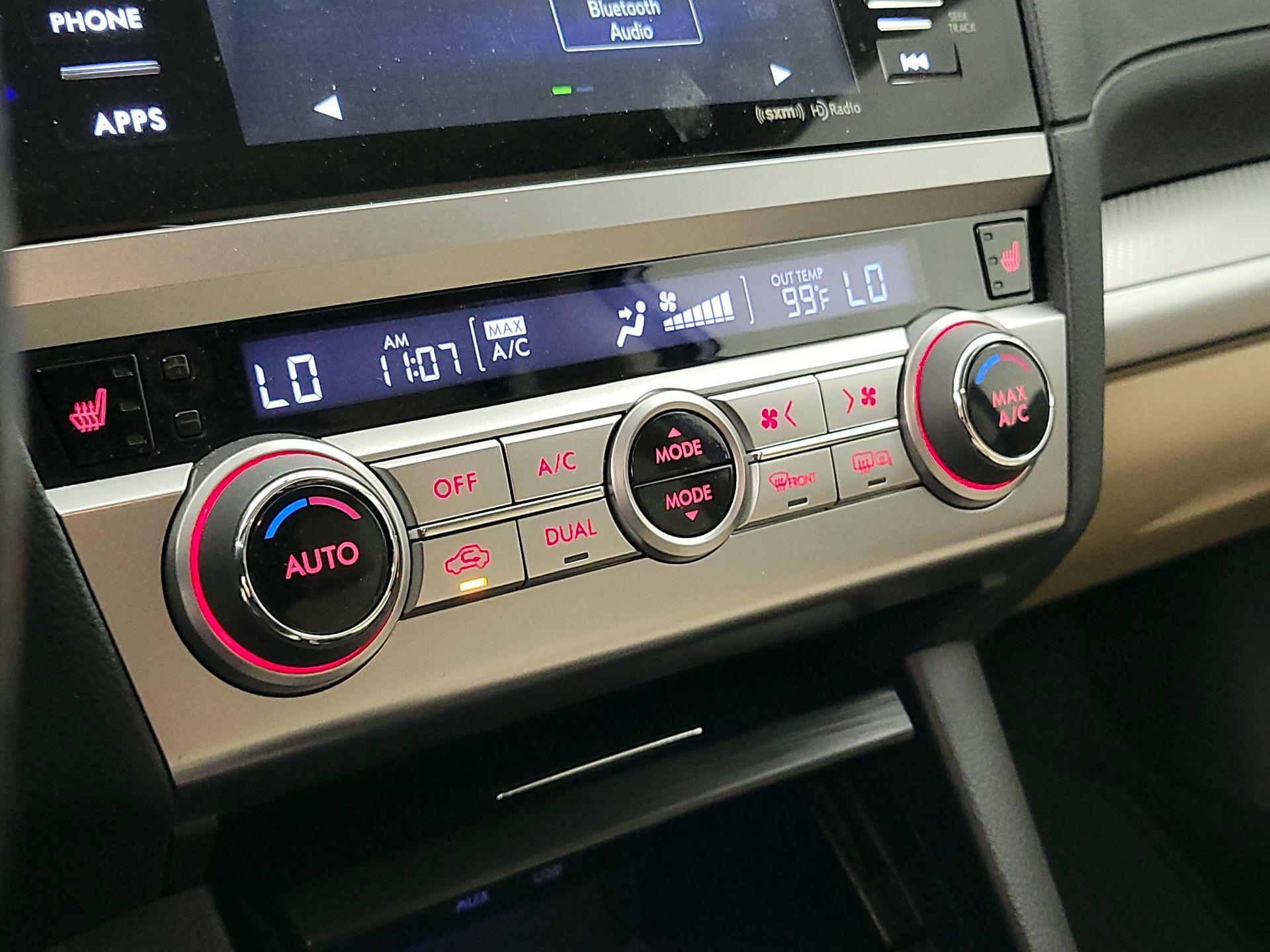 Thumbnail: 2016 Subaru Outback - 16