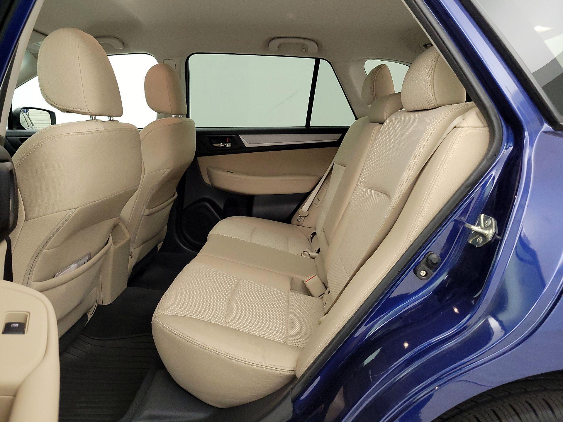 Thumbnail: 2016 Subaru Outback - 19