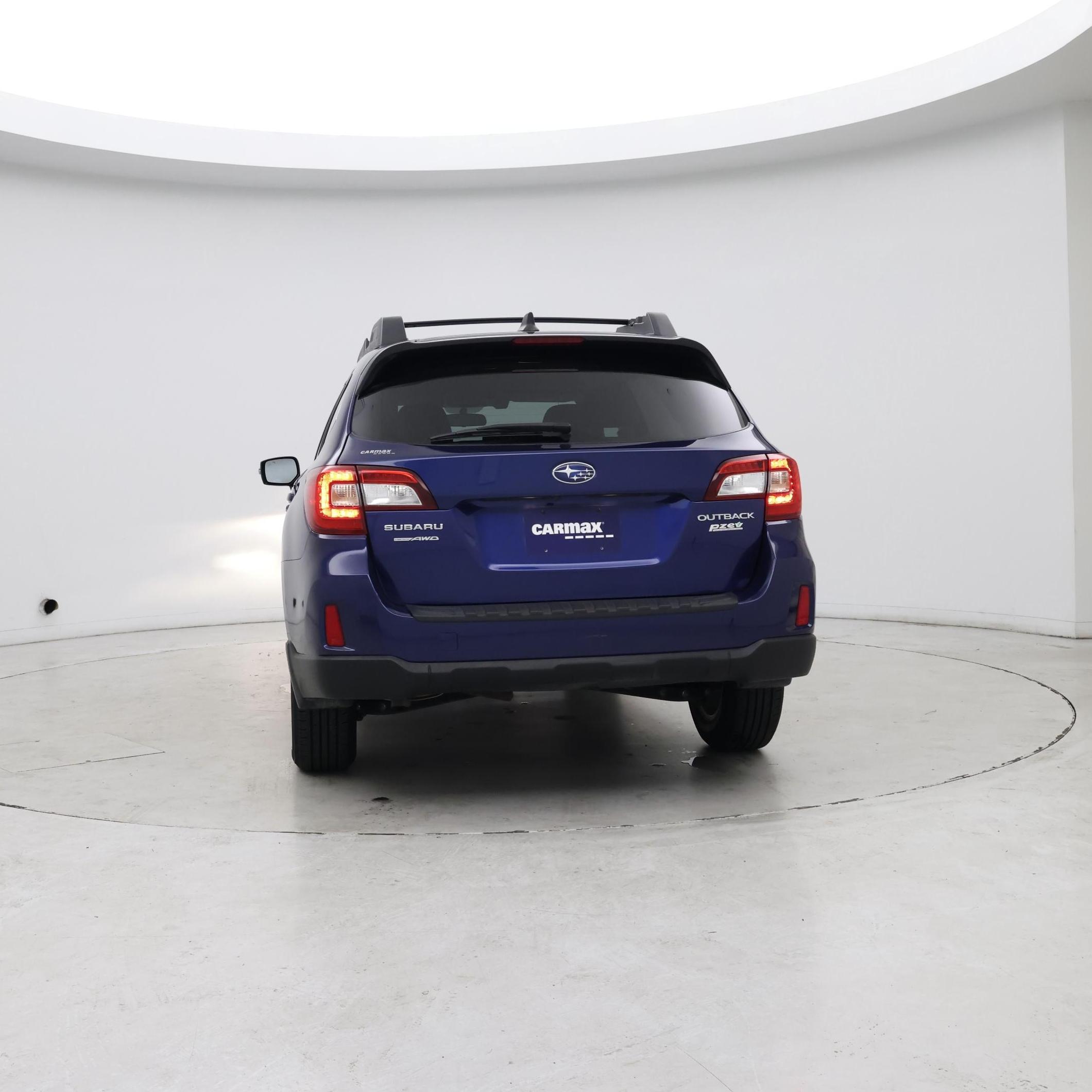 Thumbnail: 2016 Subaru Outback - 6