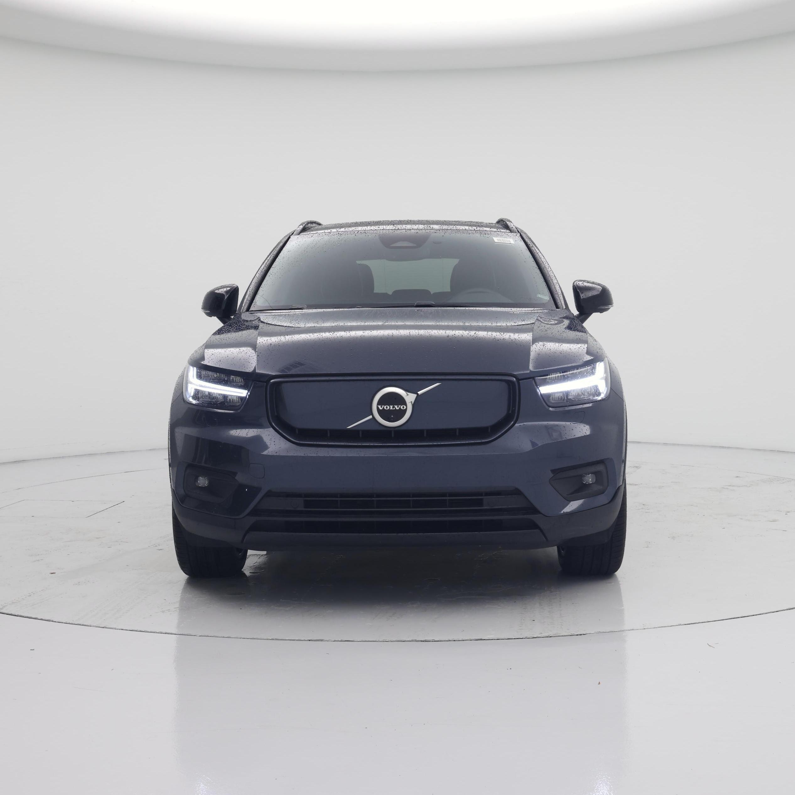 Thumbnail: 2022 Volvo XC40 - 5
