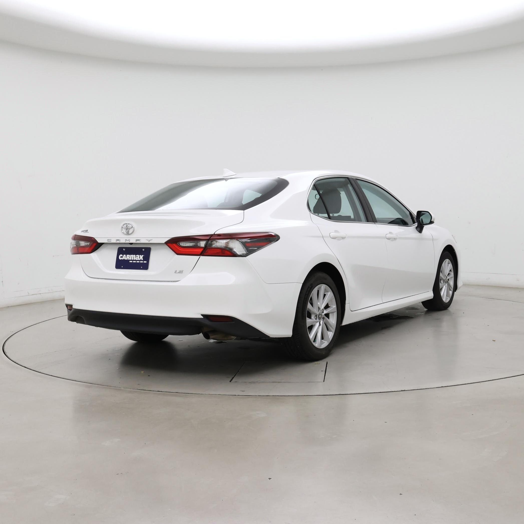Thumbnail: 2023 Toyota Camry - 8