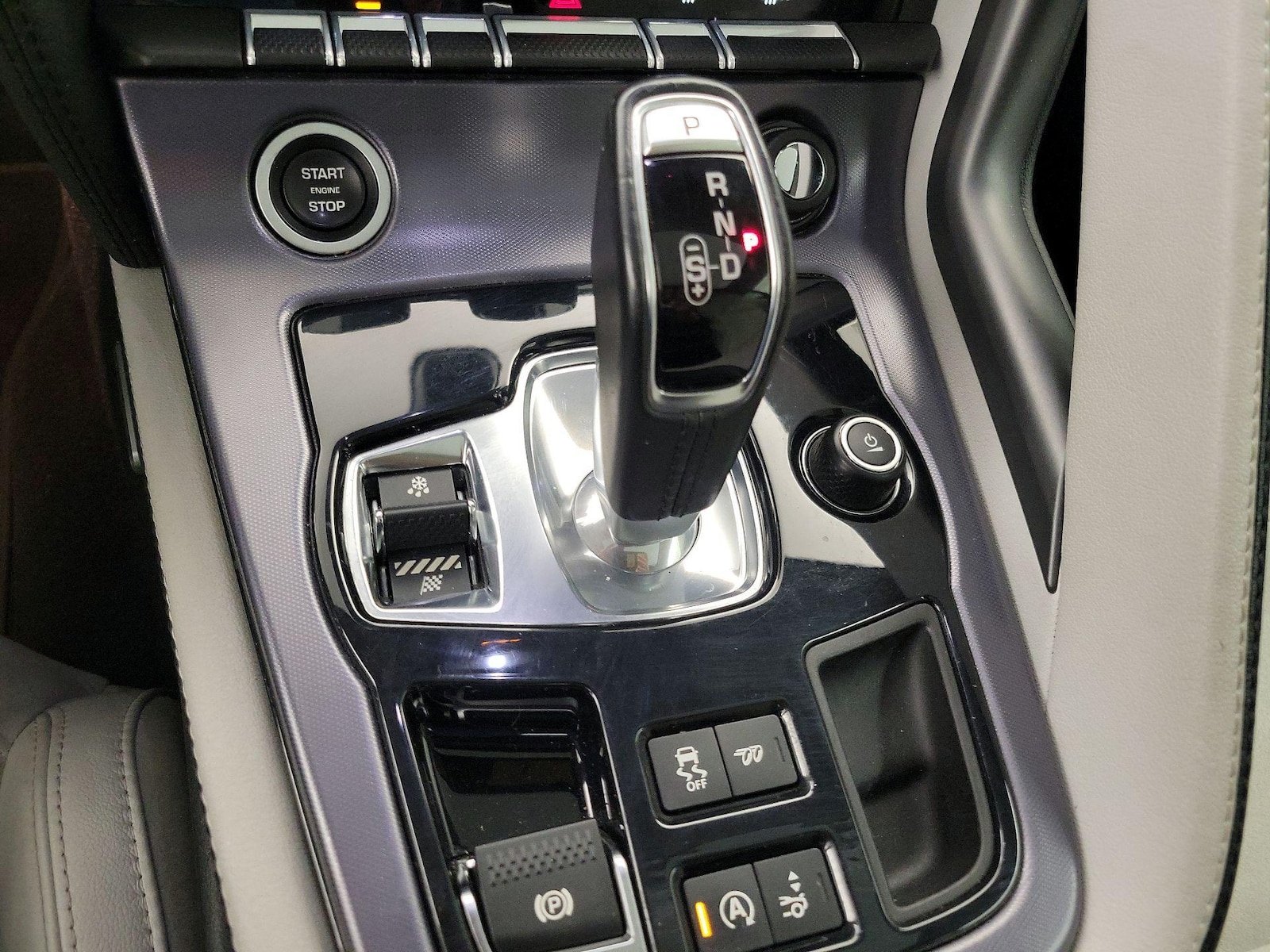 2020 Jaguar F-Type Base - Photo 19