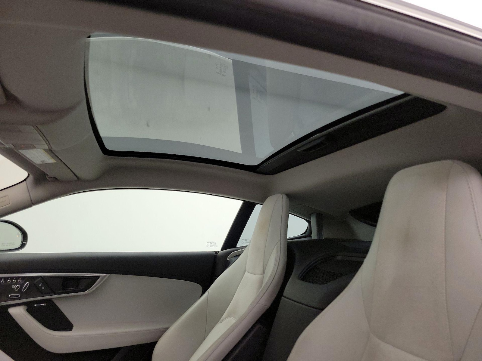 2020 Jaguar F-Type Base - Photo 21
