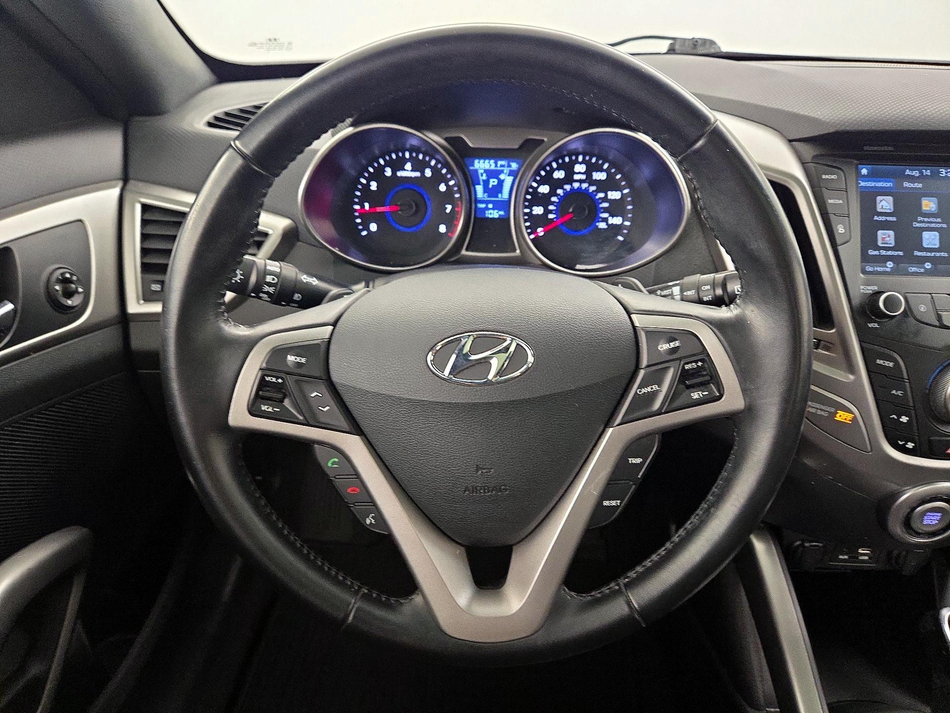 Thumbnail: 2017 Hyundai Veloster - 10