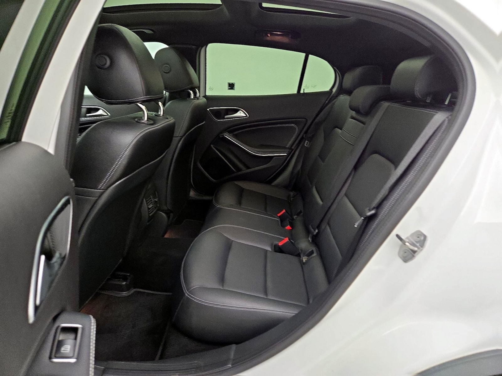 2019 Mercedes-Benz GLA-Class GLA250 - Photo 21