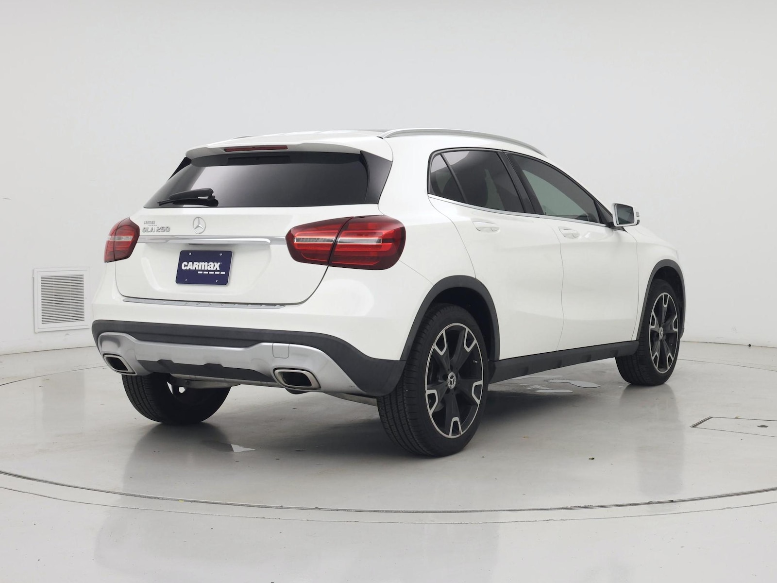 2019 Mercedes-Benz GLA-Class GLA250 - Photo 9