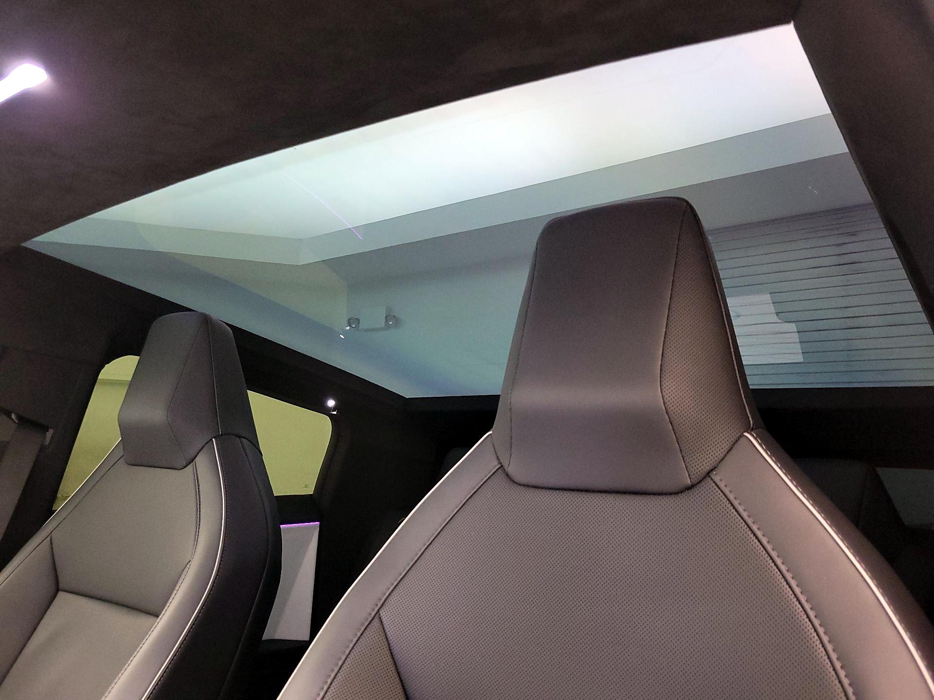 Thumbnail: 2024 Tesla Cybertruck - 18