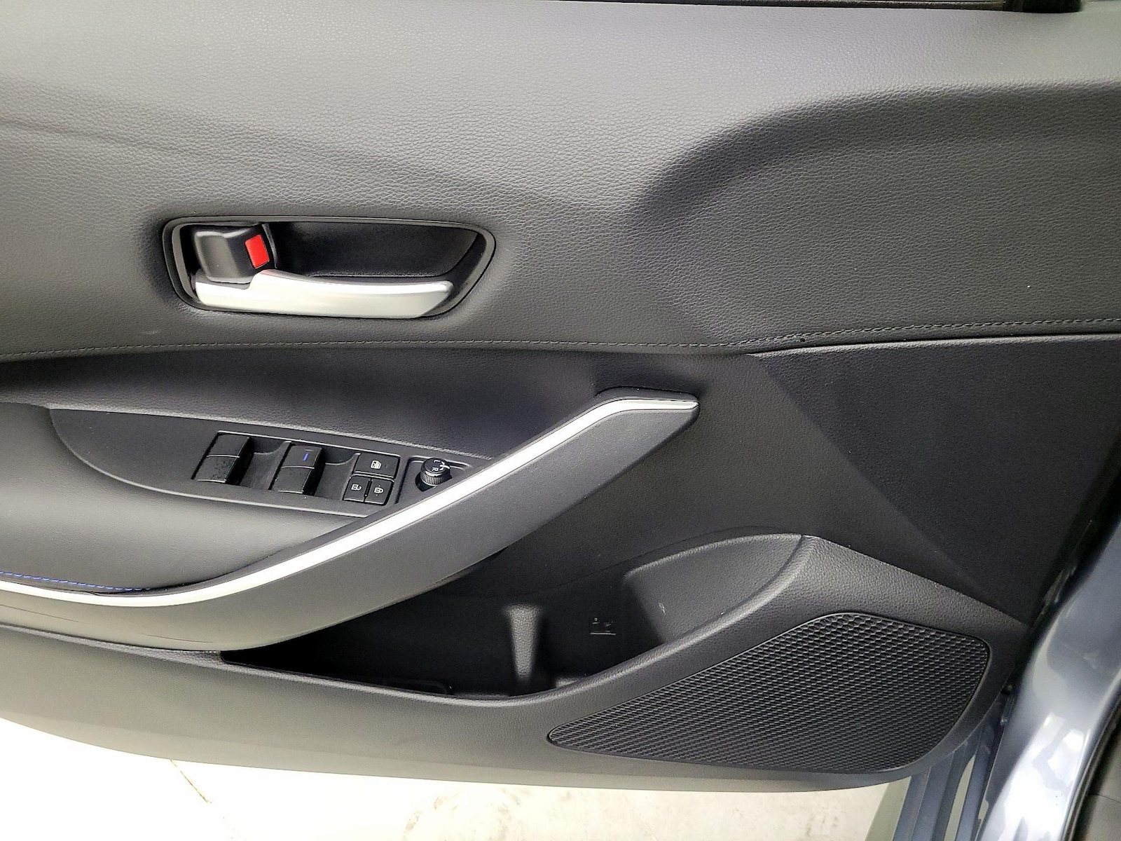2020 Toyota Corolla SE - Photo 13