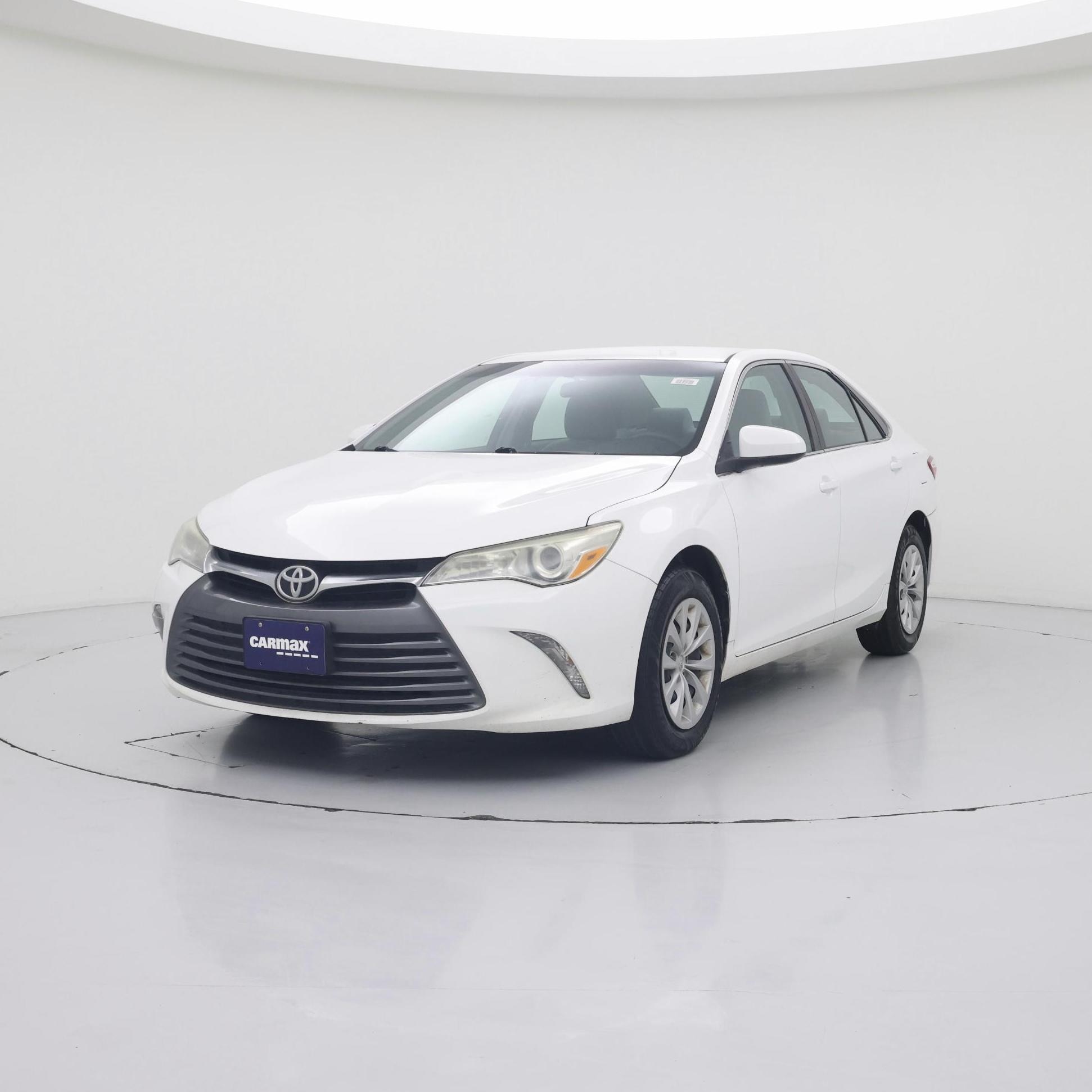 Thumbnail: 2015 Toyota Camry - 4
