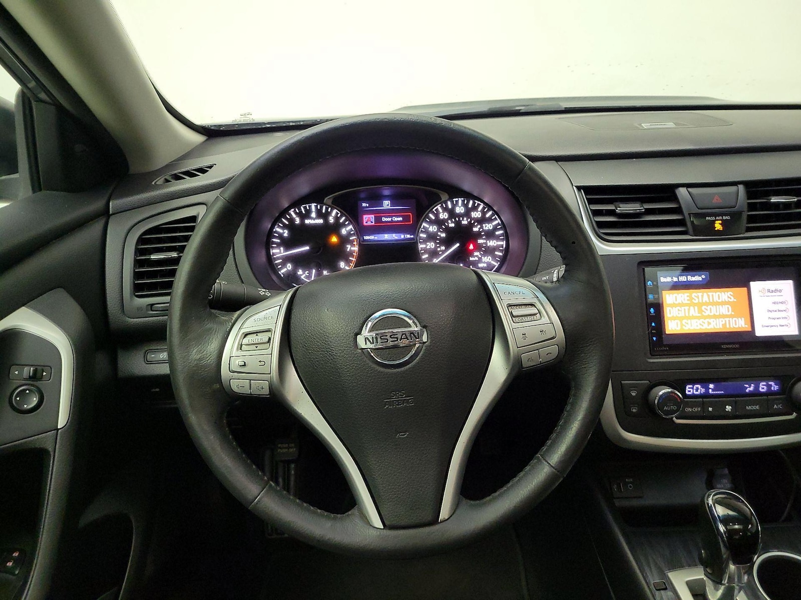 2016 Nissan Altima SL - Photo 11