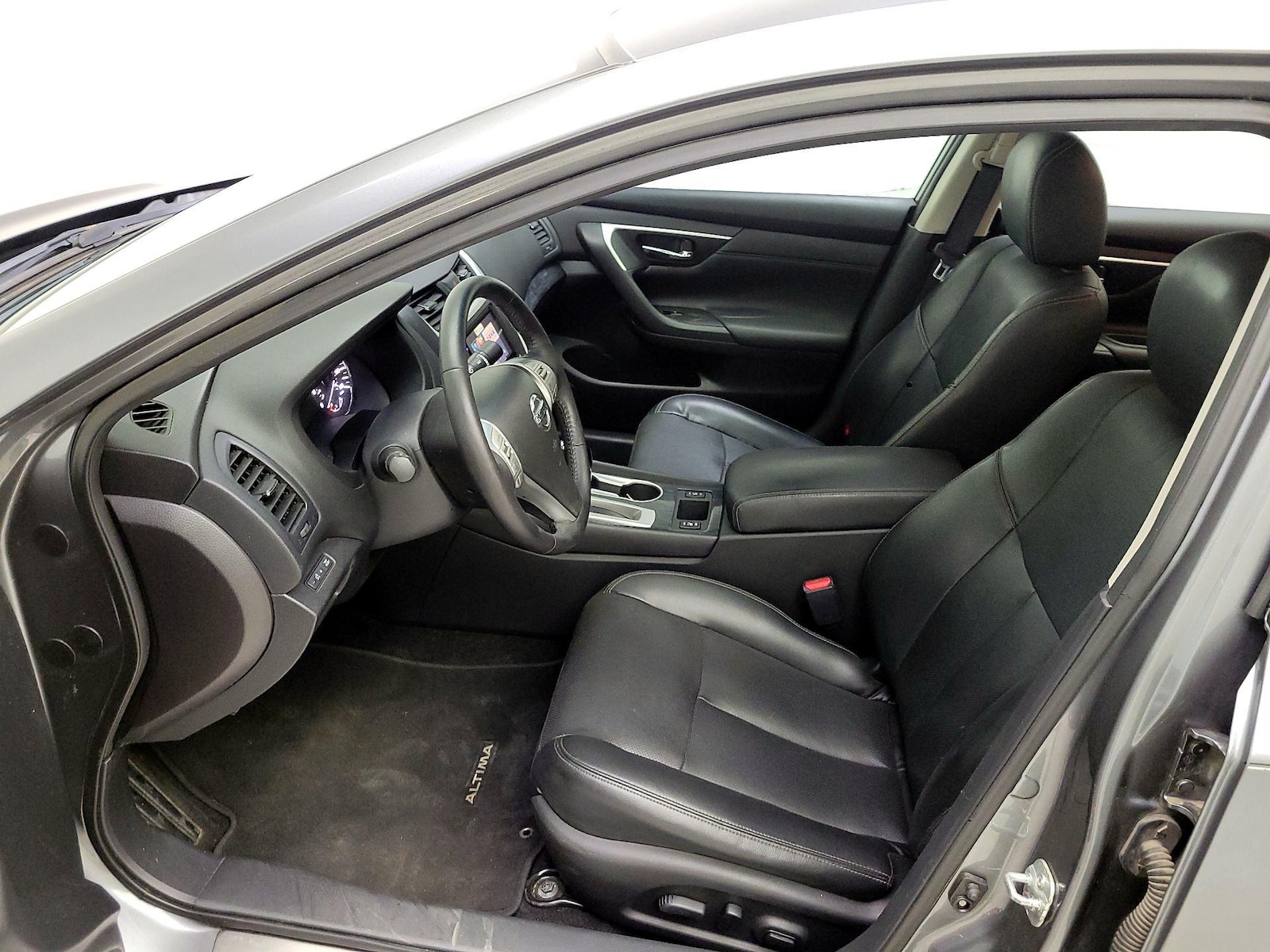 2016 Nissan Altima SL - Photo 12