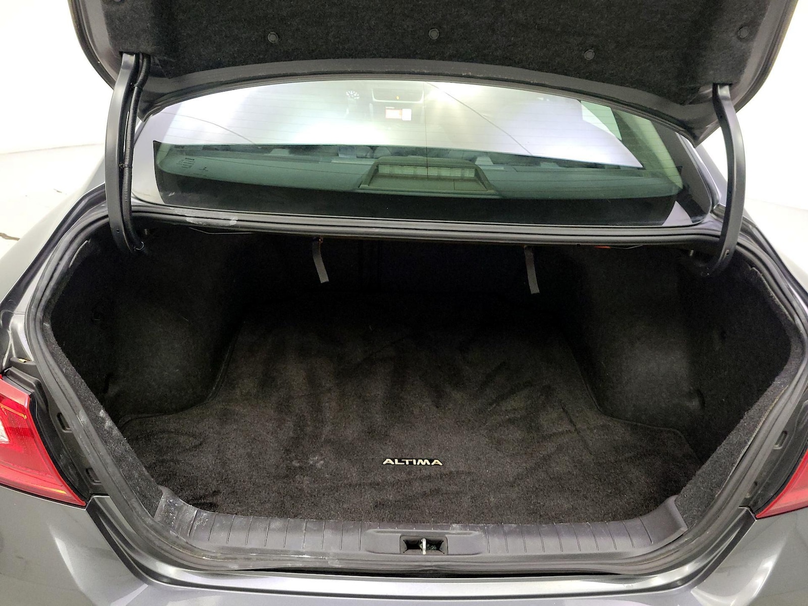2016 Nissan Altima SL - Photo 22