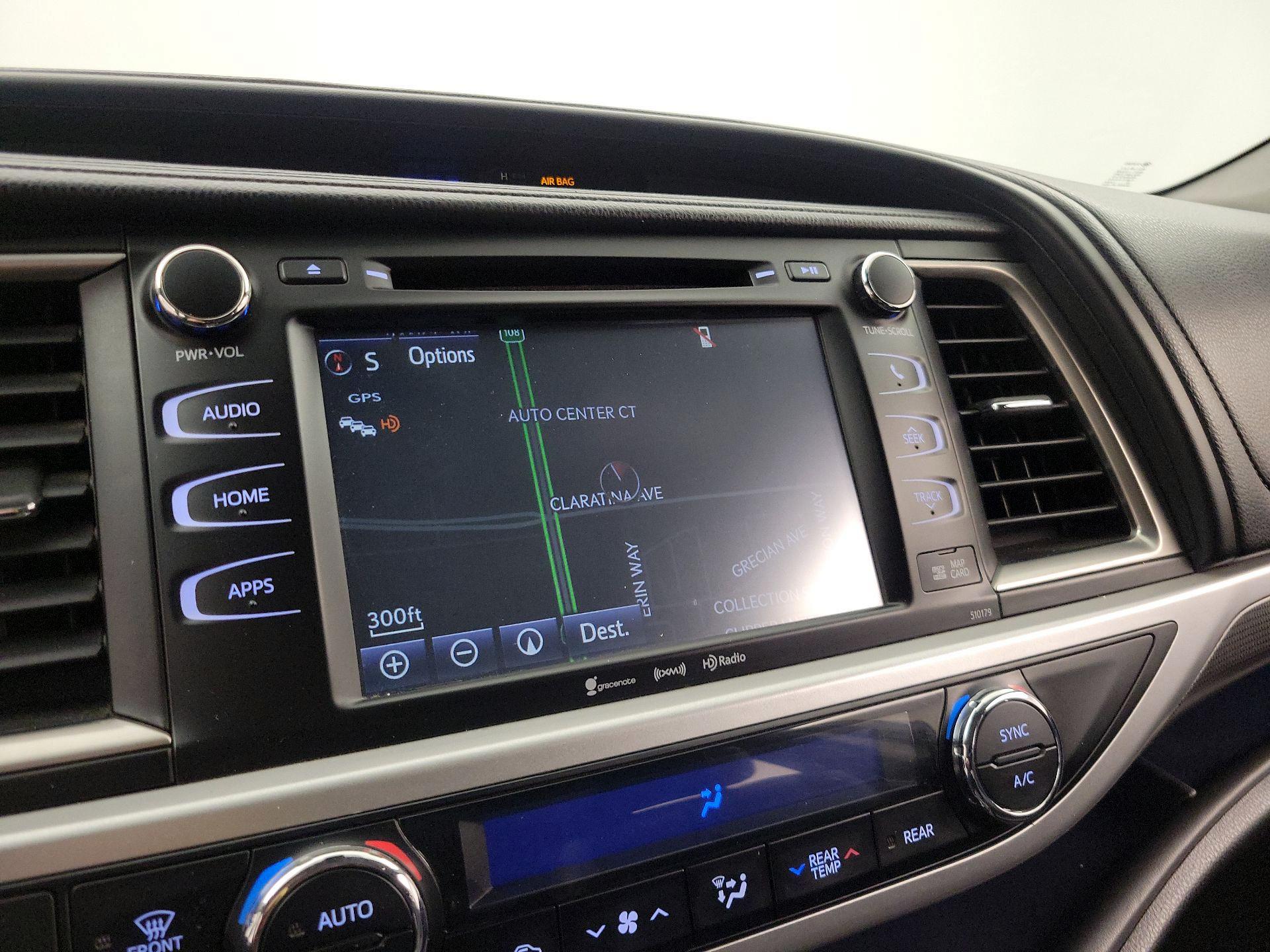 Thumbnail: 2017 Toyota Highlander - 14