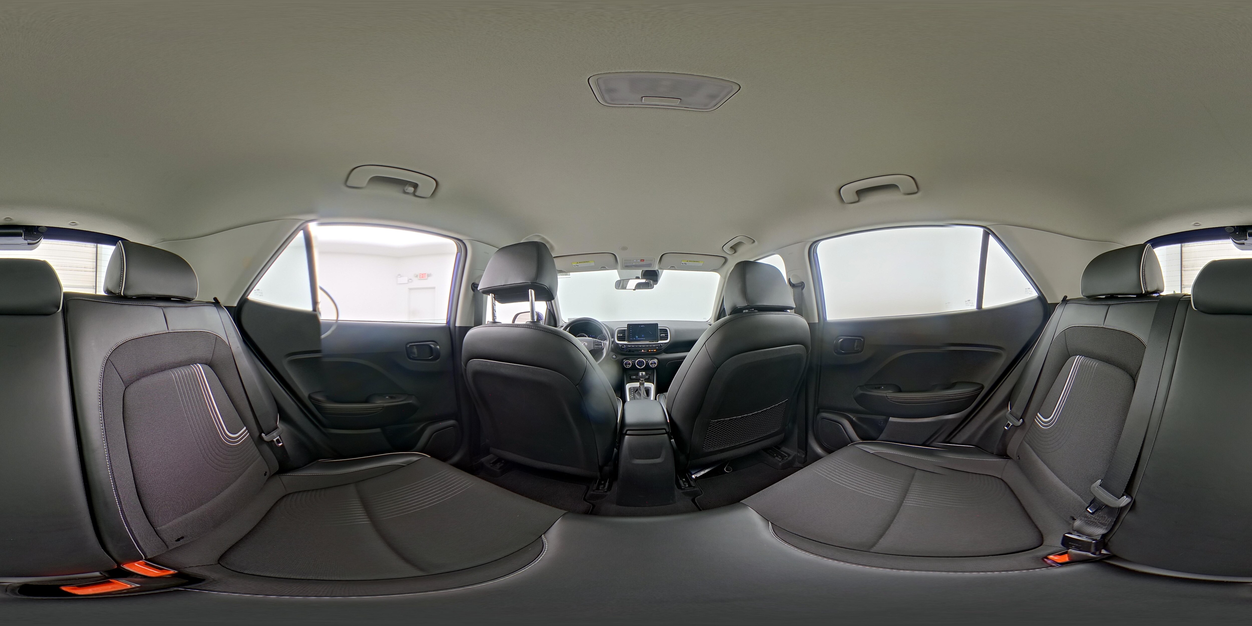 2022 Hyundai Venue Limited - Photo 26