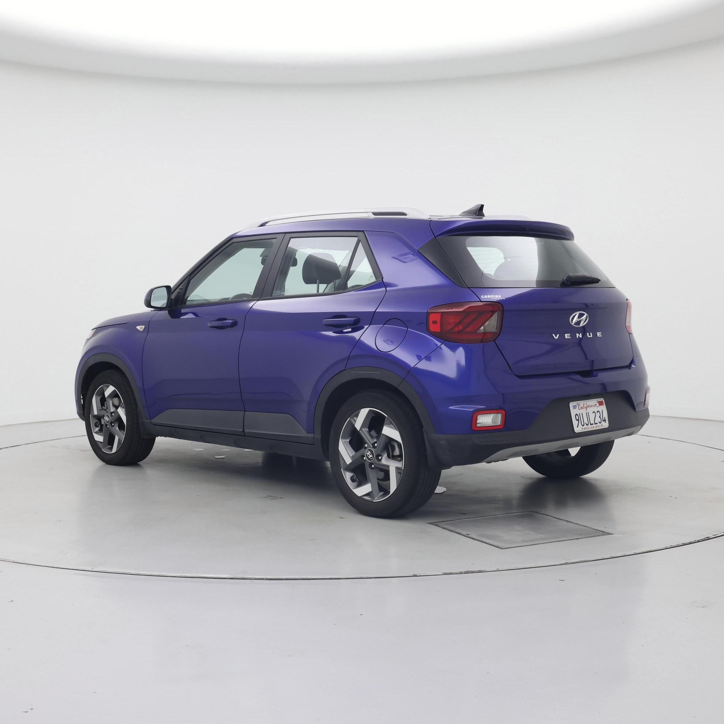 Thumbnail: 2022 Hyundai Venue - 2