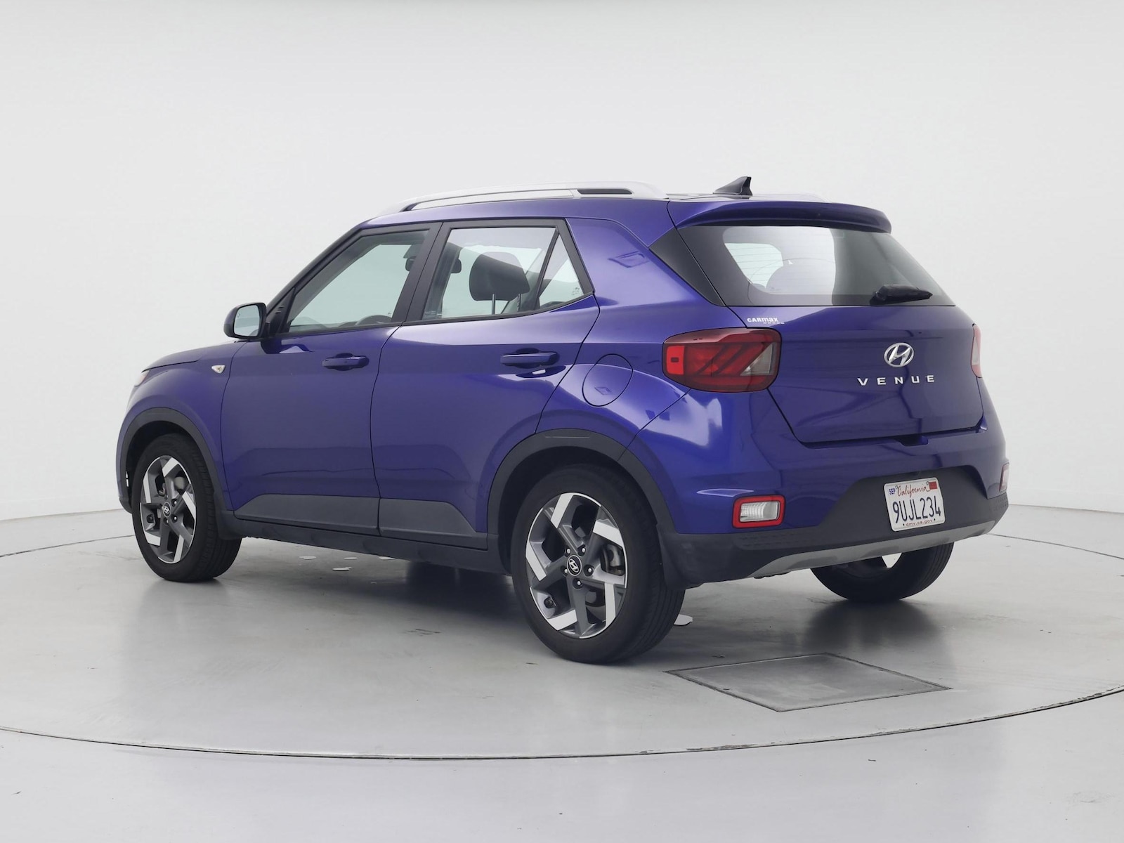 2022 Hyundai Venue Limited - Photo 3