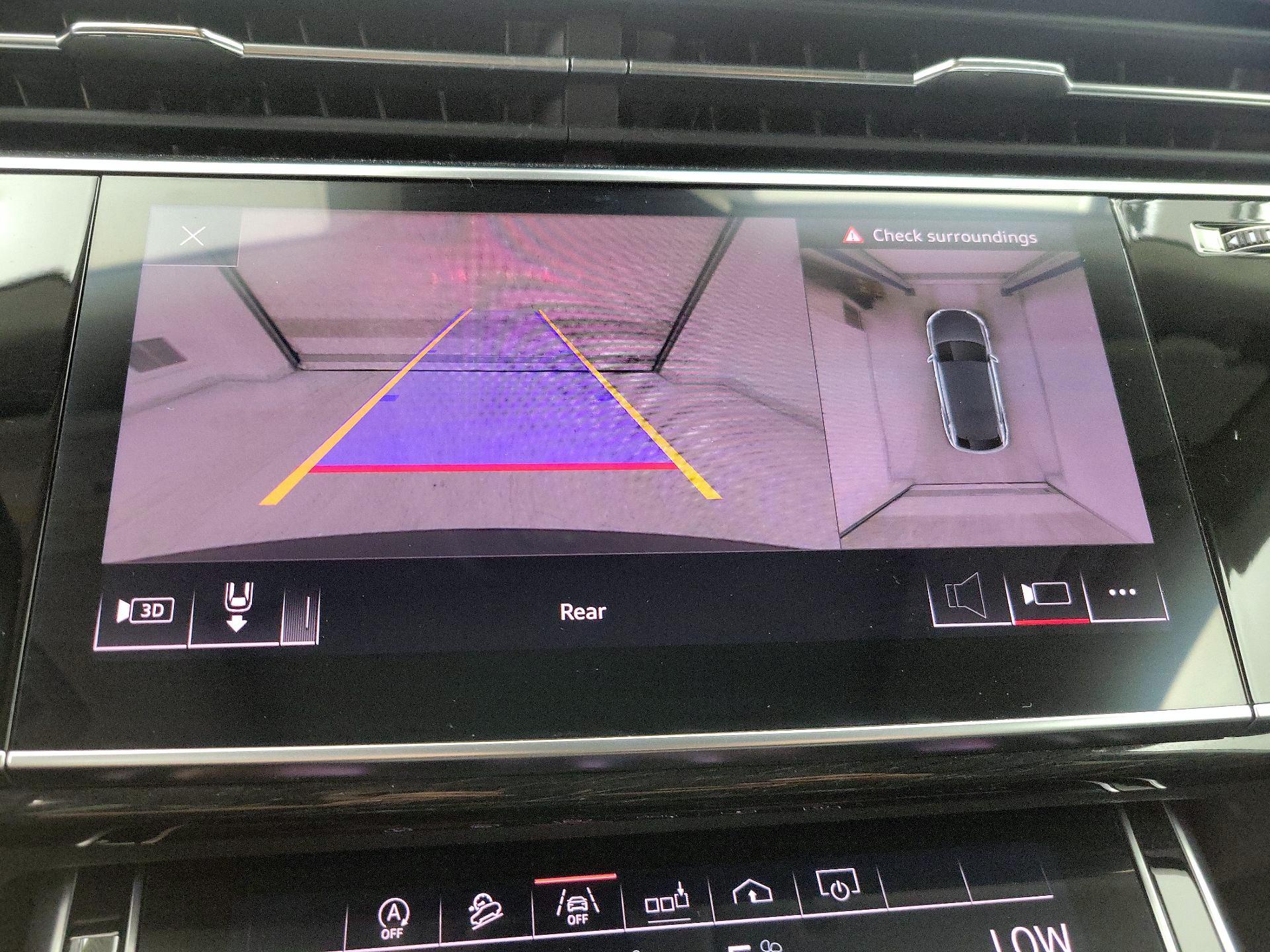 Thumbnail: 2019 Audi Q8 - 15