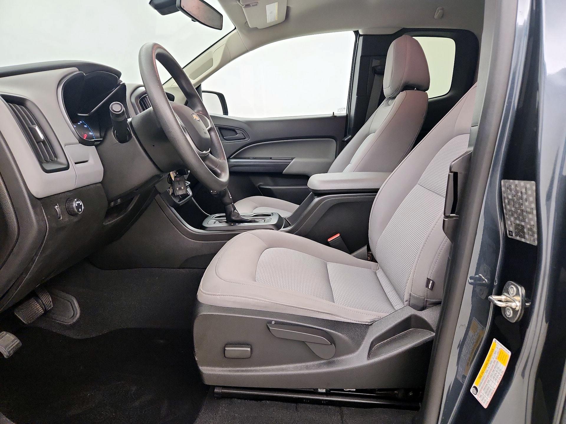 Thumbnail: 2019 Chevrolet Colorado - 11