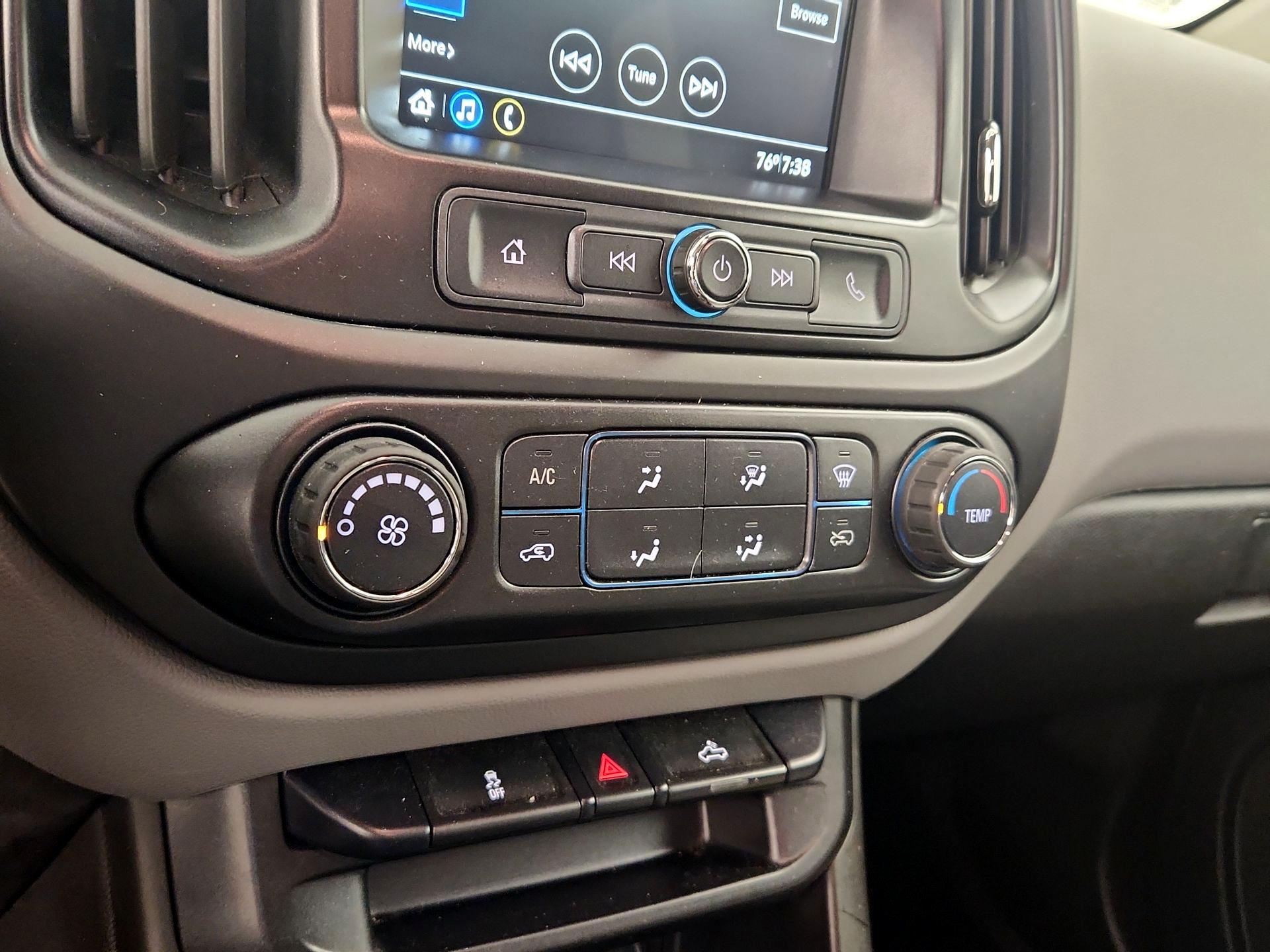 Thumbnail: 2019 Chevrolet Colorado - 16