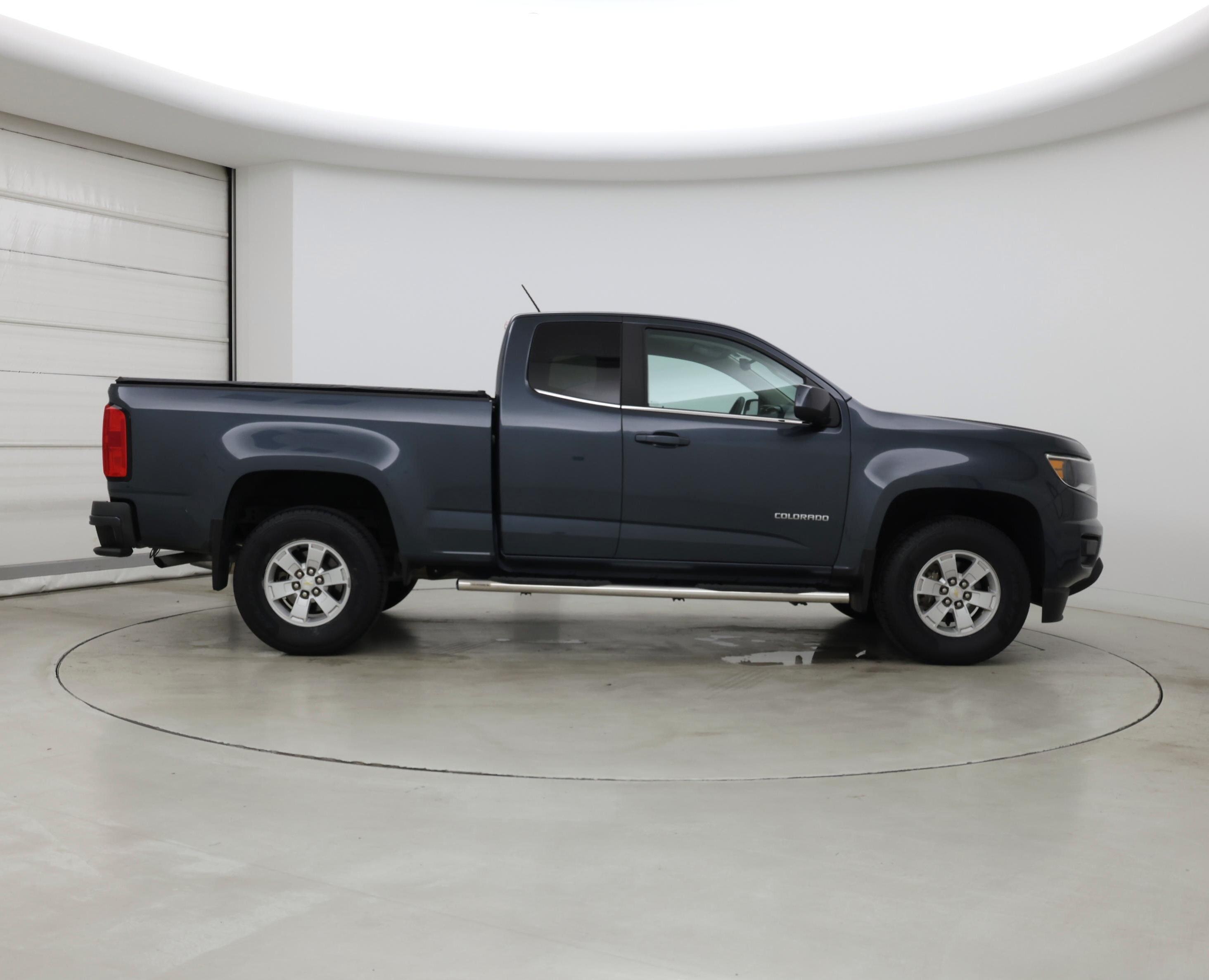 Thumbnail: 2019 Chevrolet Colorado - 7