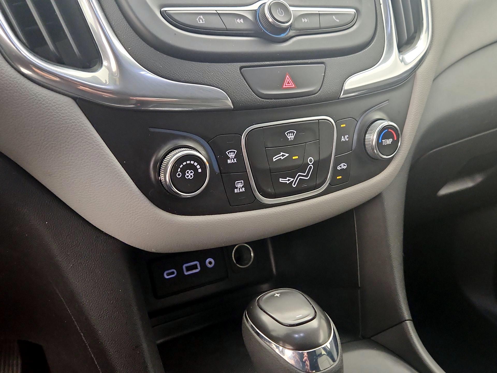 Thumbnail: 2020 Chevrolet Equinox - 14