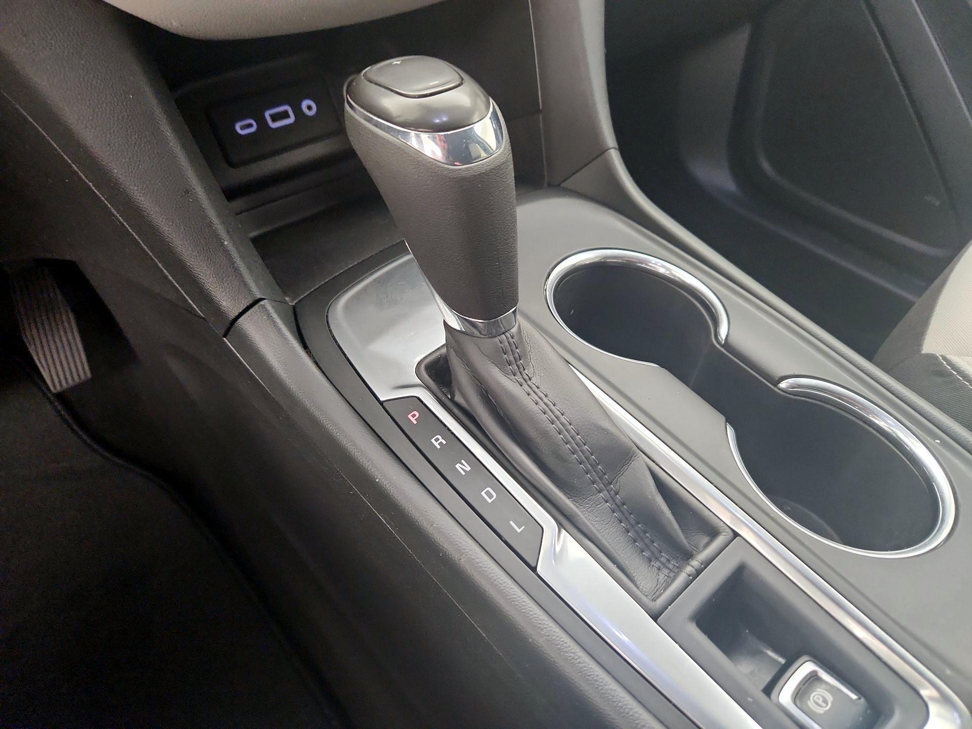 Thumbnail: 2020 Chevrolet Equinox - 15