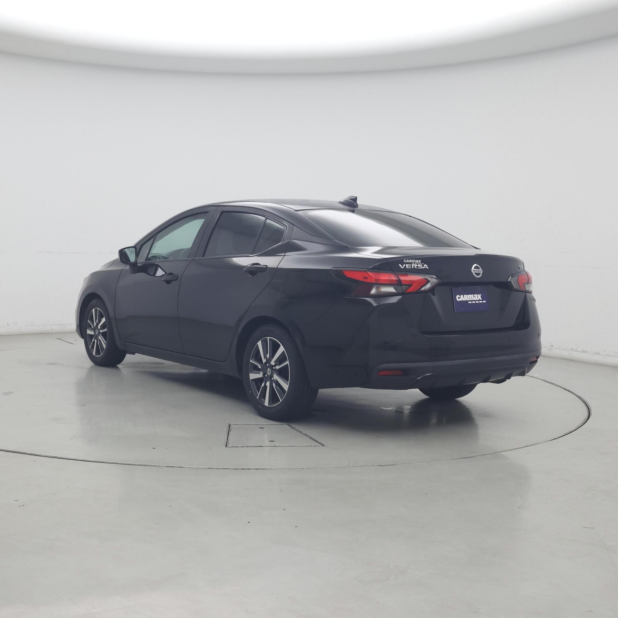 Thumbnail: 2021 Nissan Versa - 2