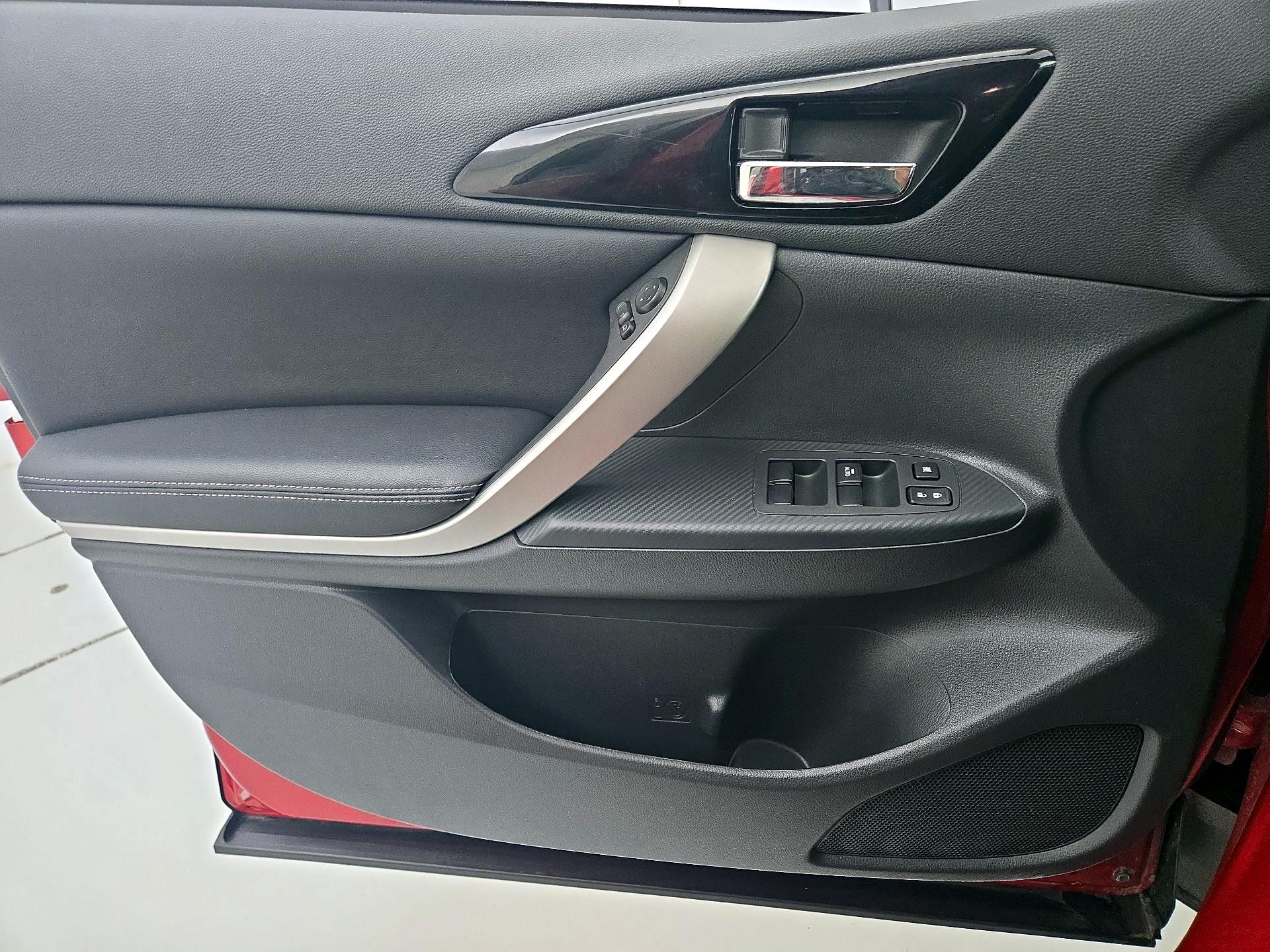 Thumbnail: 2024 Mitsubishi Eclipse Cross - 12