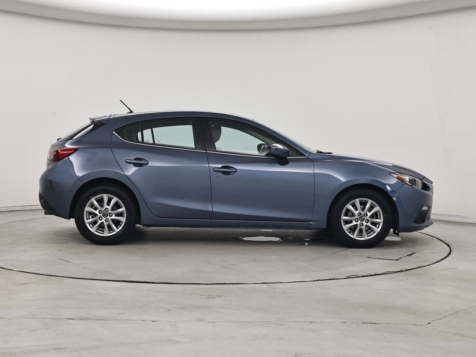 2016 Mazda MAZDA3 i Touring - Photo 8