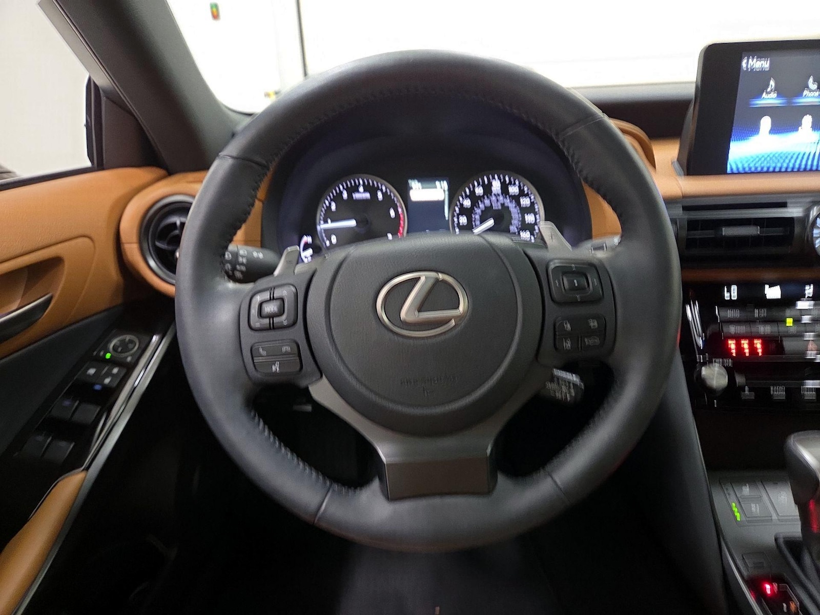2023 Lexus IS 300 - Photo 11